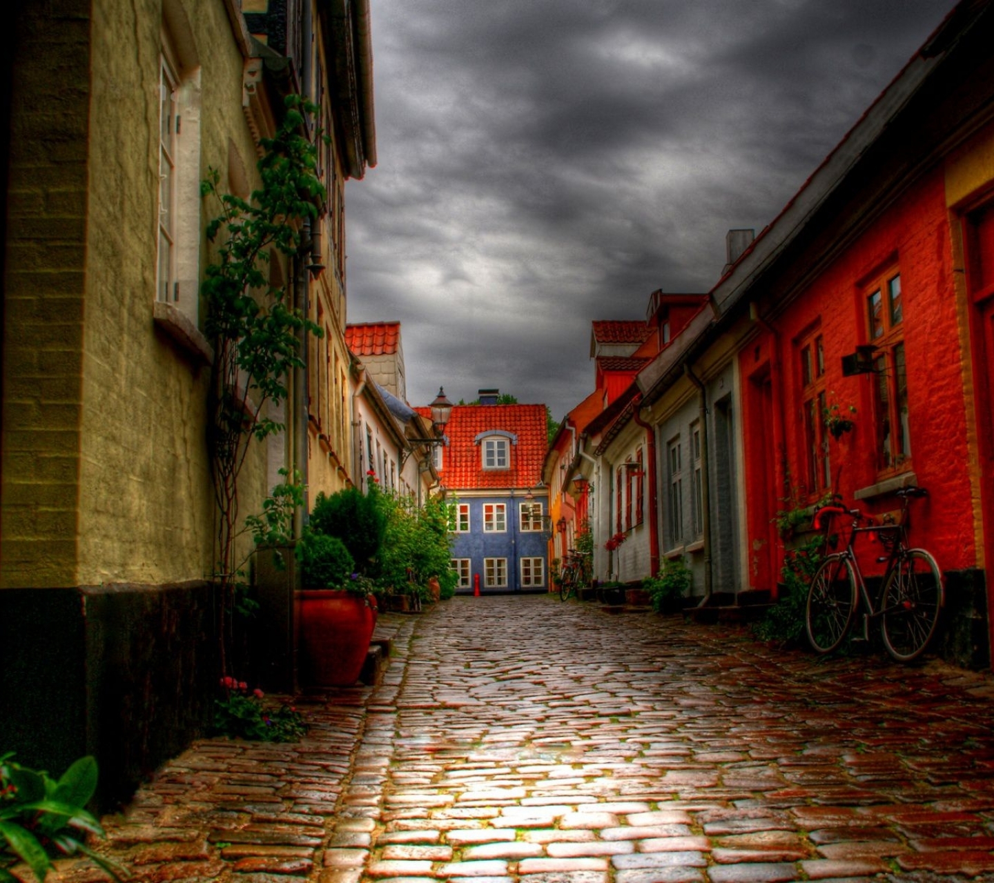 Download mobile wallpaper Building, Alley, Path, Hdr, Street, Photography, Town for free.