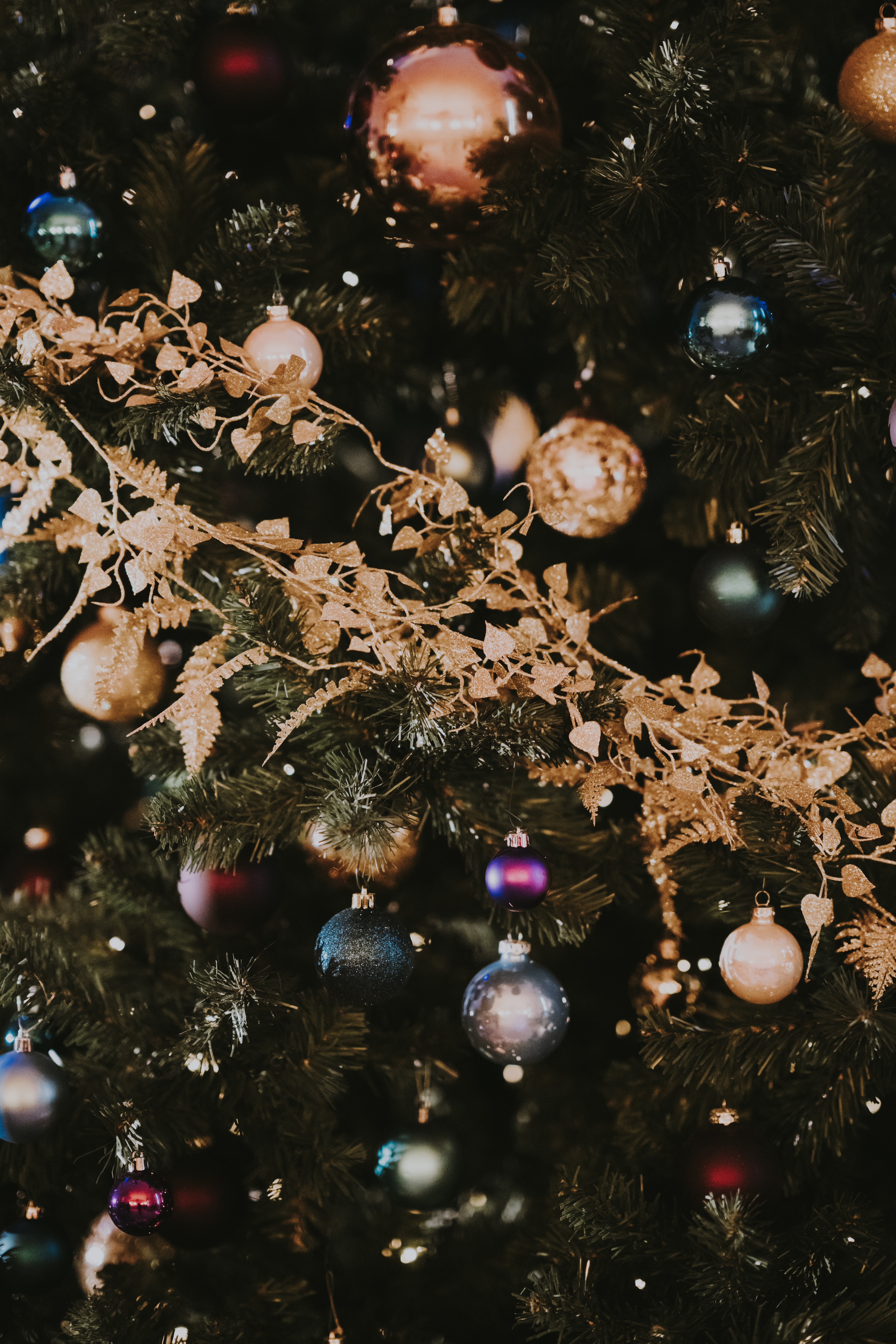 Baixar papel de parede para celular de Ano Novo, Decoração, Decorações De Natal, Brinquedos De Árvore De Natal, Humor De Ano Novo, Férias, Árvore De Natal, Bom Espirito De Ano Novo, Natal gratuito.