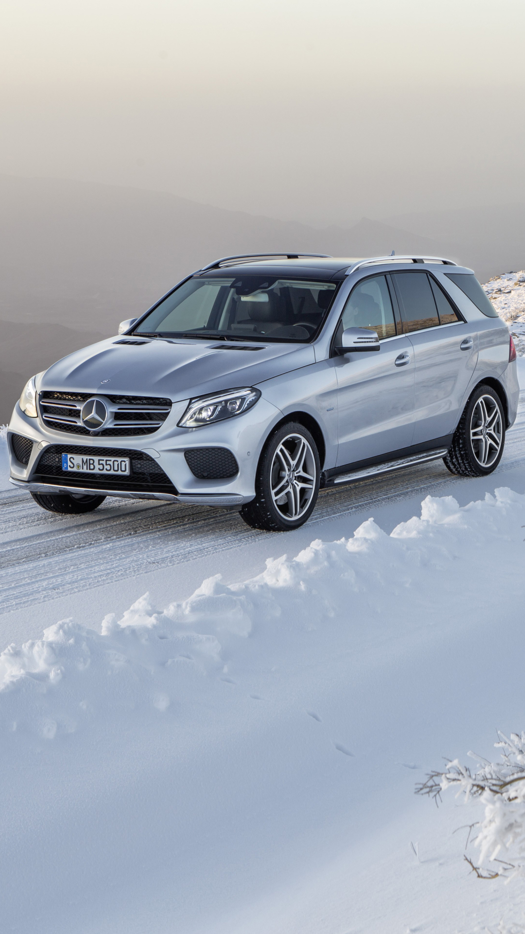 Download mobile wallpaper Winter, Car, Suv, Mercedes Benz, Vehicle, Vehicles, Silver Car, Mercedes Benz Gl Class for free.