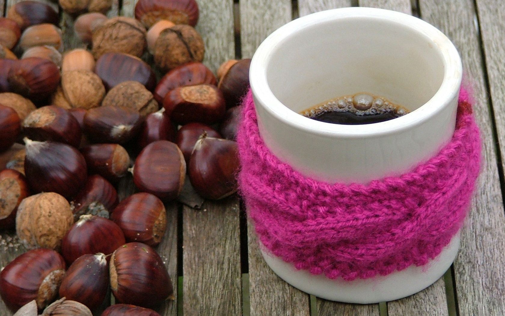 Free download wallpaper Food, Nuts, Mug, Scarf, Cup, Coffee on your PC desktop