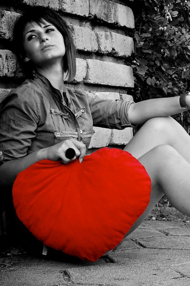 Download mobile wallpaper Heart, Model, Women, Selective Color for free.