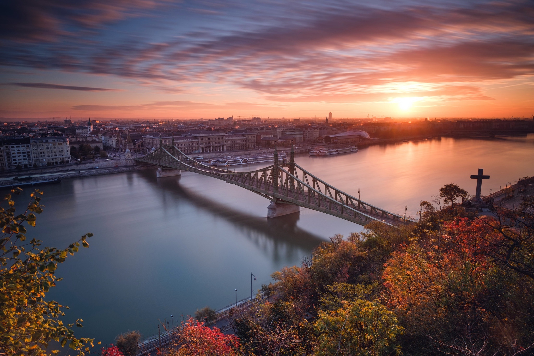 Laden Sie Freiheitsbrücke (Budapest) HD-Desktop-Hintergründe herunter