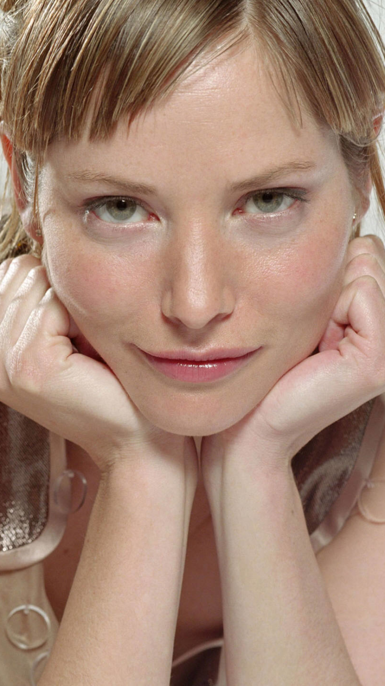 women, sienna guillory, english, actress, blonde, green eyes Free Stock Photo