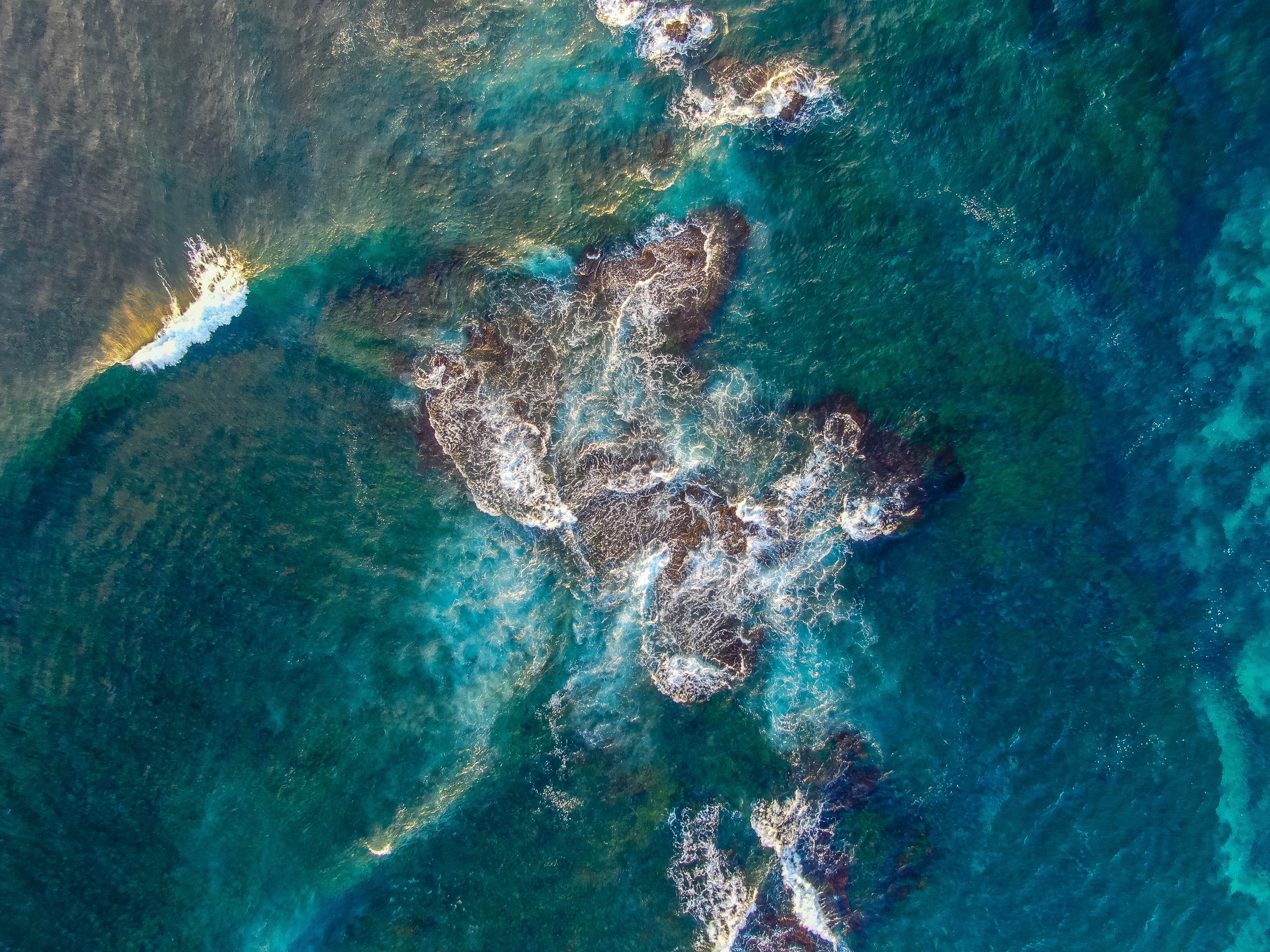 Free download wallpaper Nature, Water, View From Above, Reef, Sea, Waves on your PC desktop