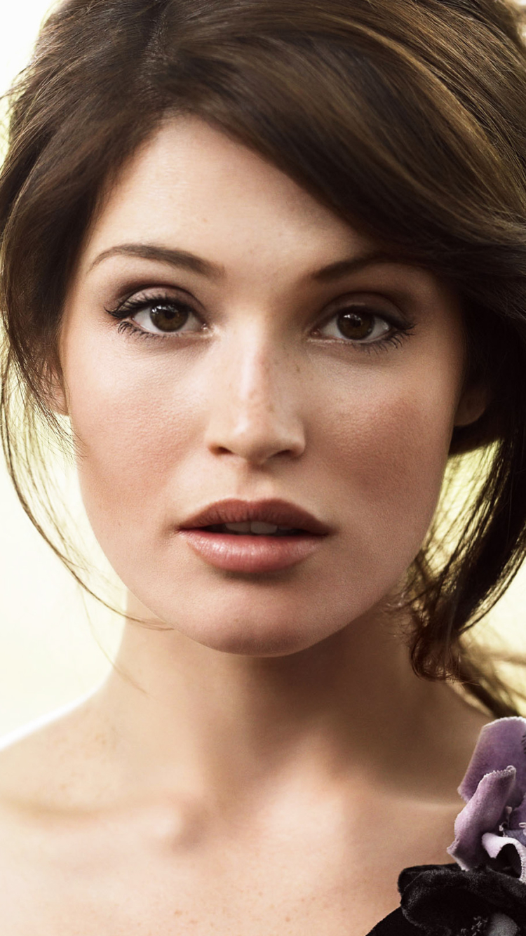 Download mobile wallpaper Face, Brunette, Celebrity, Actress, Gemma Arterton for free.