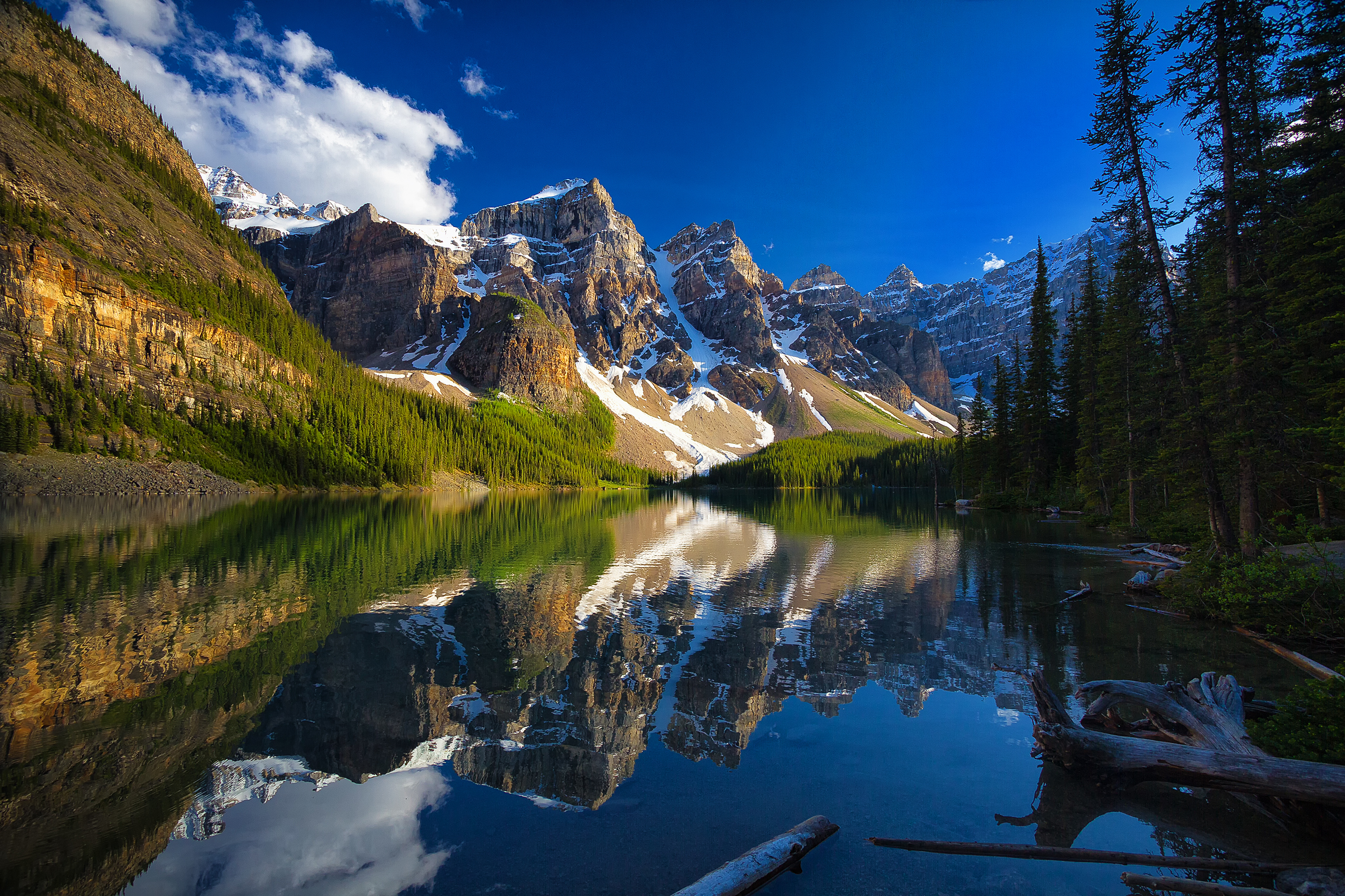 Laden Sie das See, Kanada, Gebirge, Nationalpark, Alberta, Moränensee, Banff Nationalpark, Erde/natur, Spiegelung-Bild kostenlos auf Ihren PC-Desktop herunter