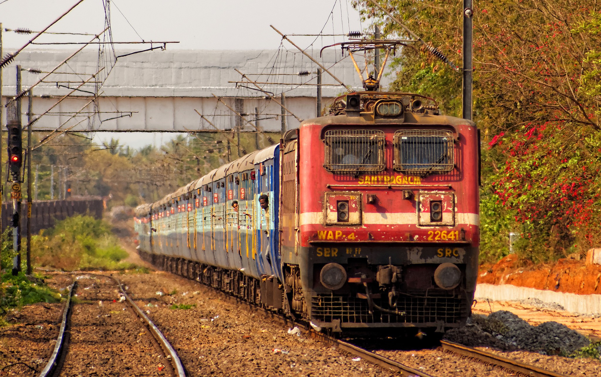 Download mobile wallpaper Train, India, Railroad, Vehicles for free.