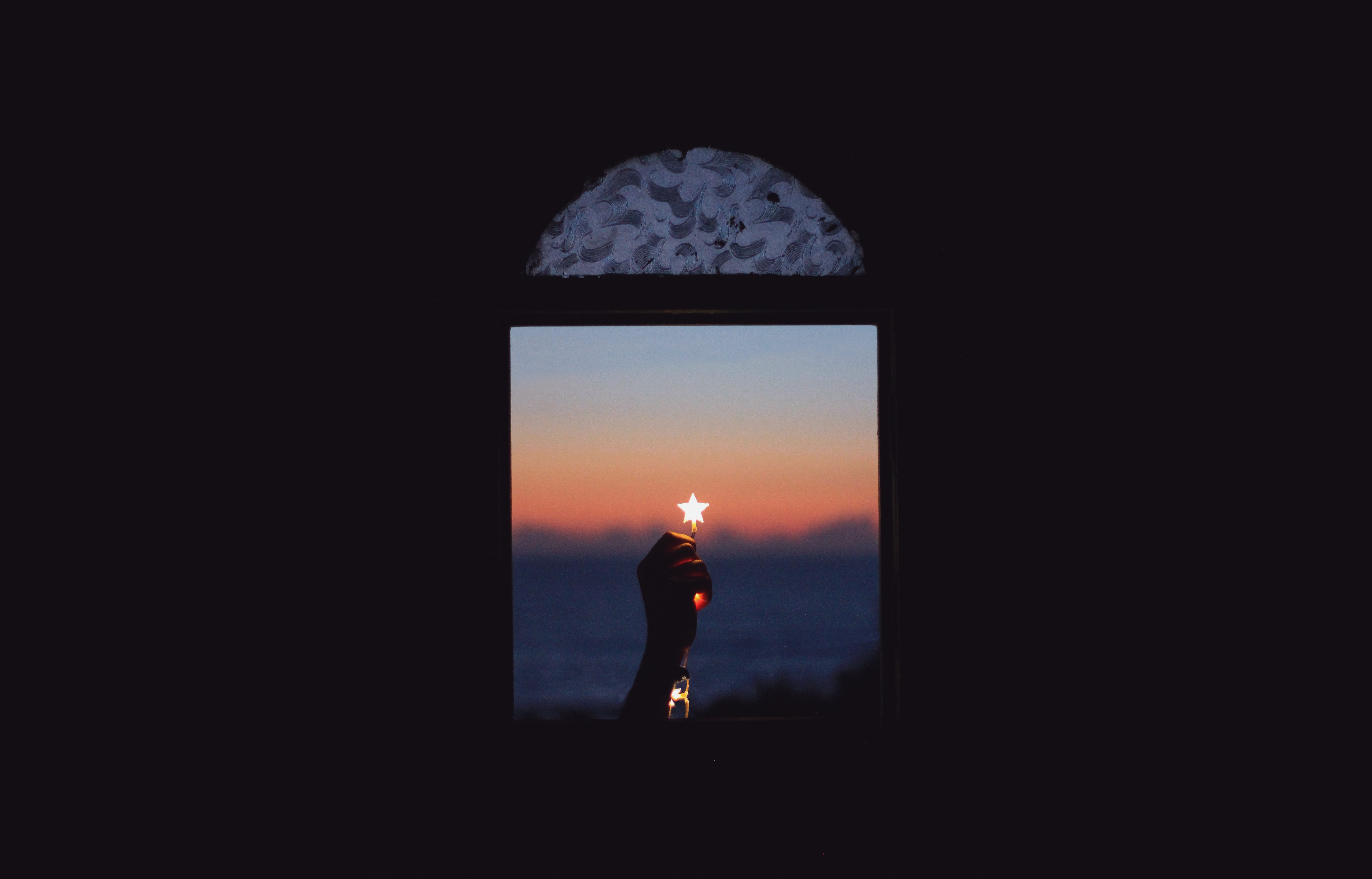 hand, window, night, dark, star phone background