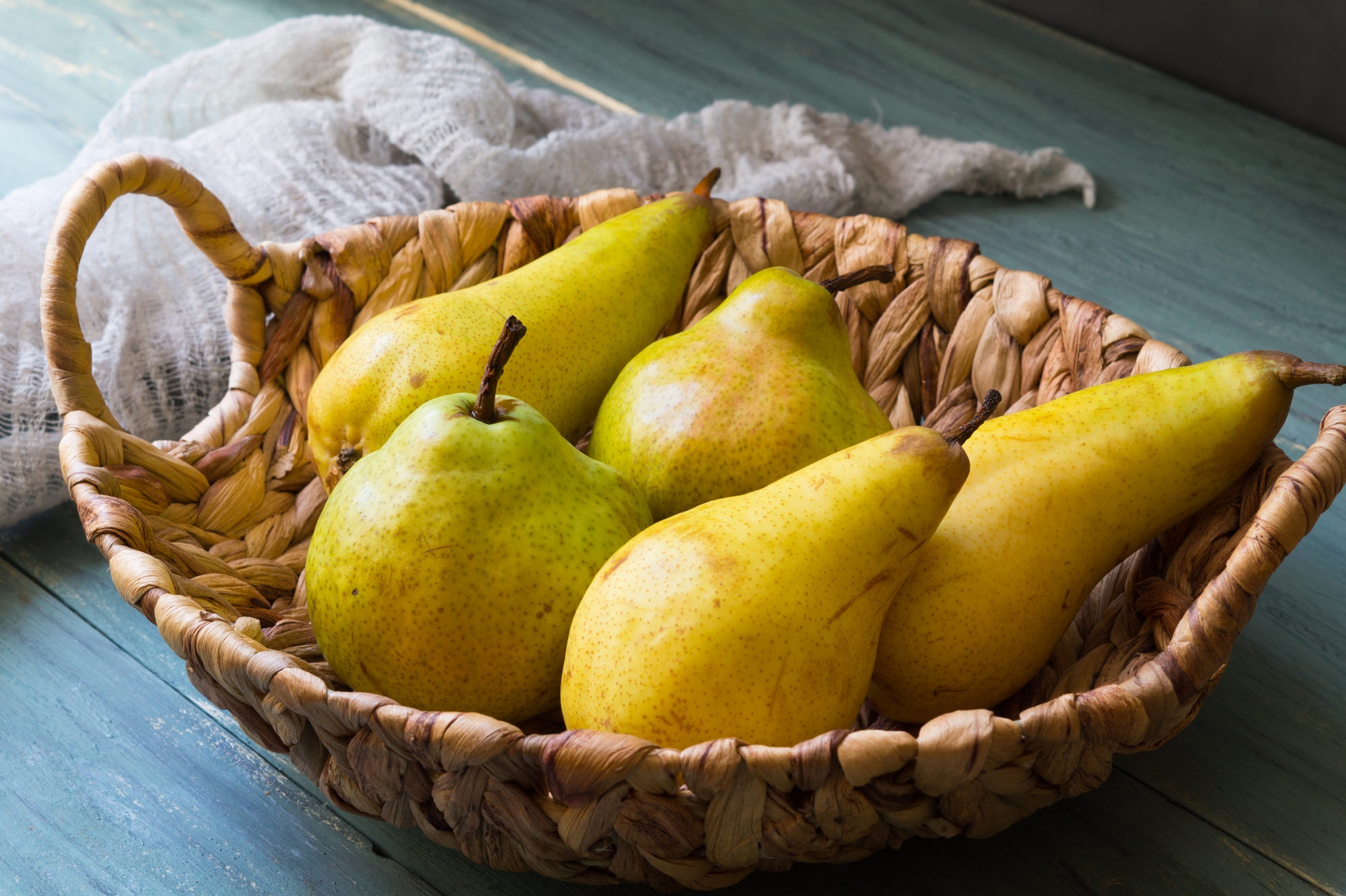 Download mobile wallpaper Fruits, Food, Fruit, Basket, Pear for free.