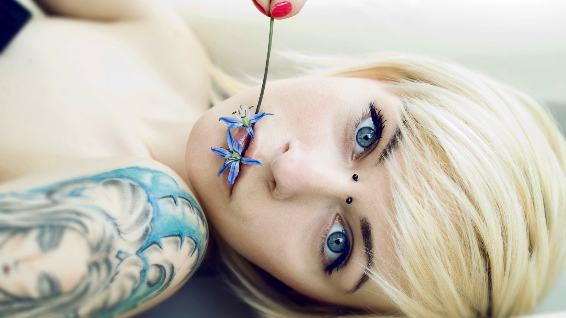 Download mobile wallpaper Tattoo, Women for free.