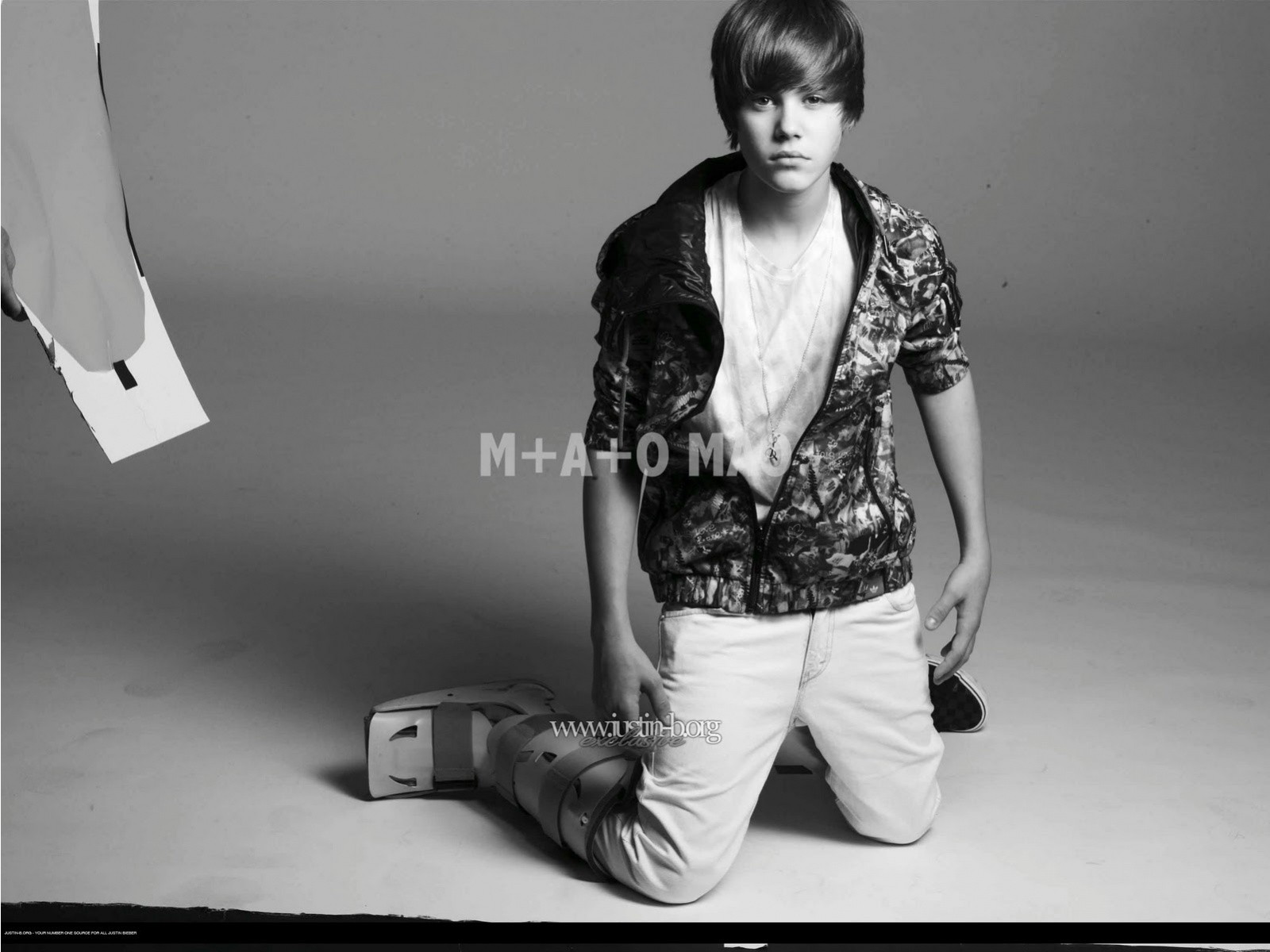 Descarga gratuita de fondo de pantalla para móvil de Música, Justin Bieber.
