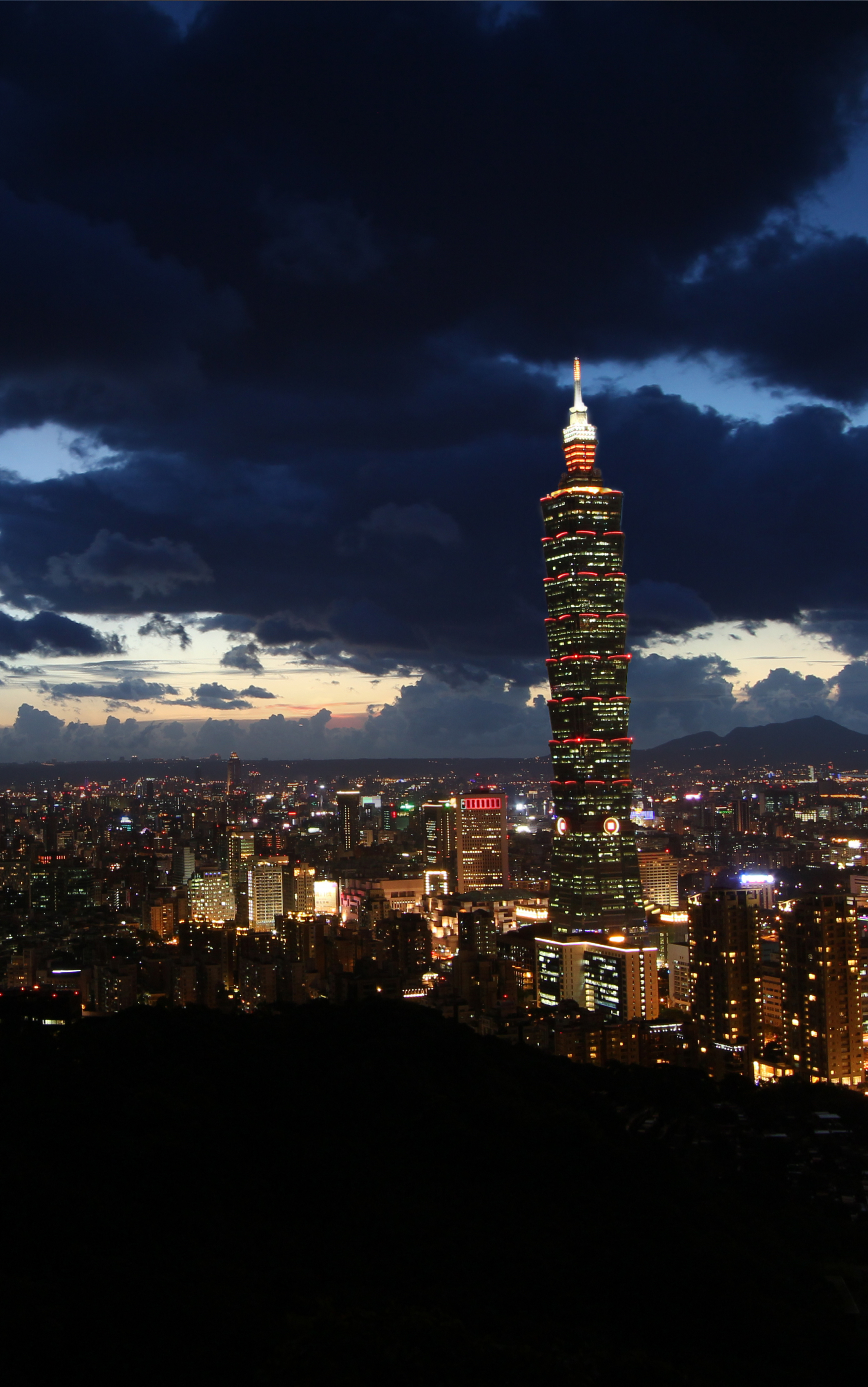 Скачать обои бесплатно Города, Облака, Город, Облако, Тайвань, Тайбэй, Сделано Человеком картинка на рабочий стол ПК