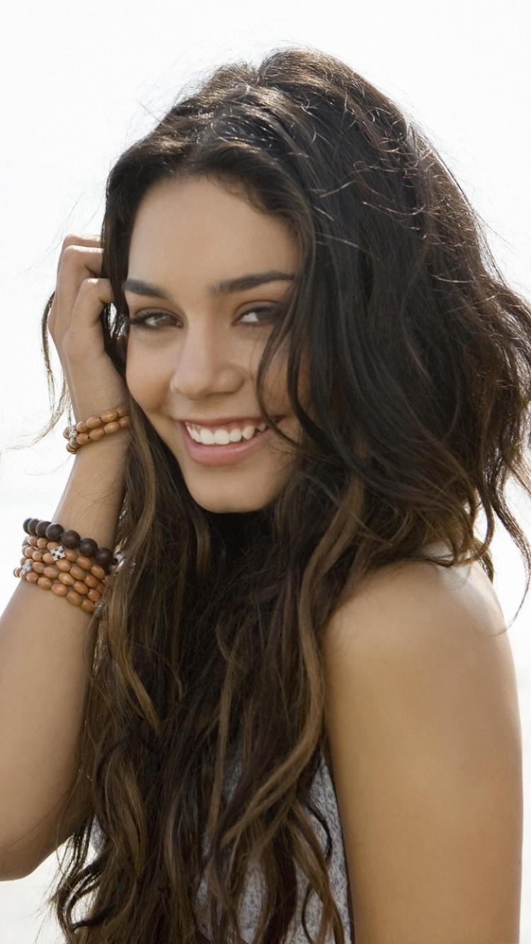 Baixar papel de parede para celular de Celebridade, Vanessa Hudgens gratuito.