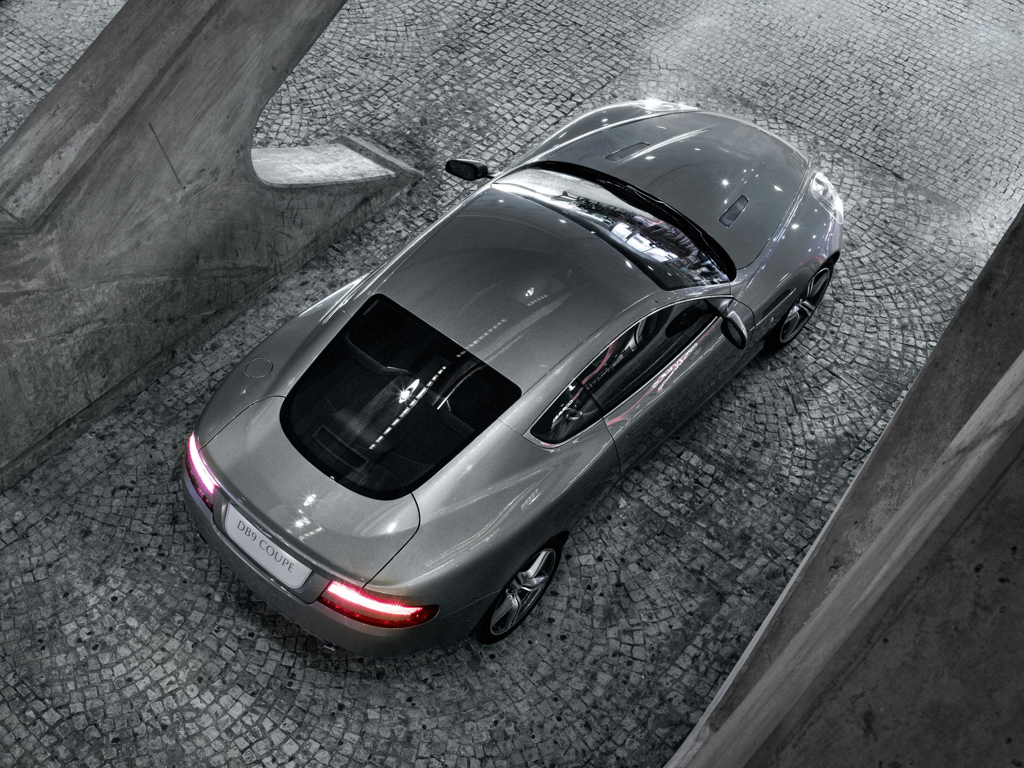 Free download wallpaper Auto, View From Above, Style, 2008, Db9, Metallic Gray, Grey Metallic, Aston Martin, Cars, Reflection on your PC desktop