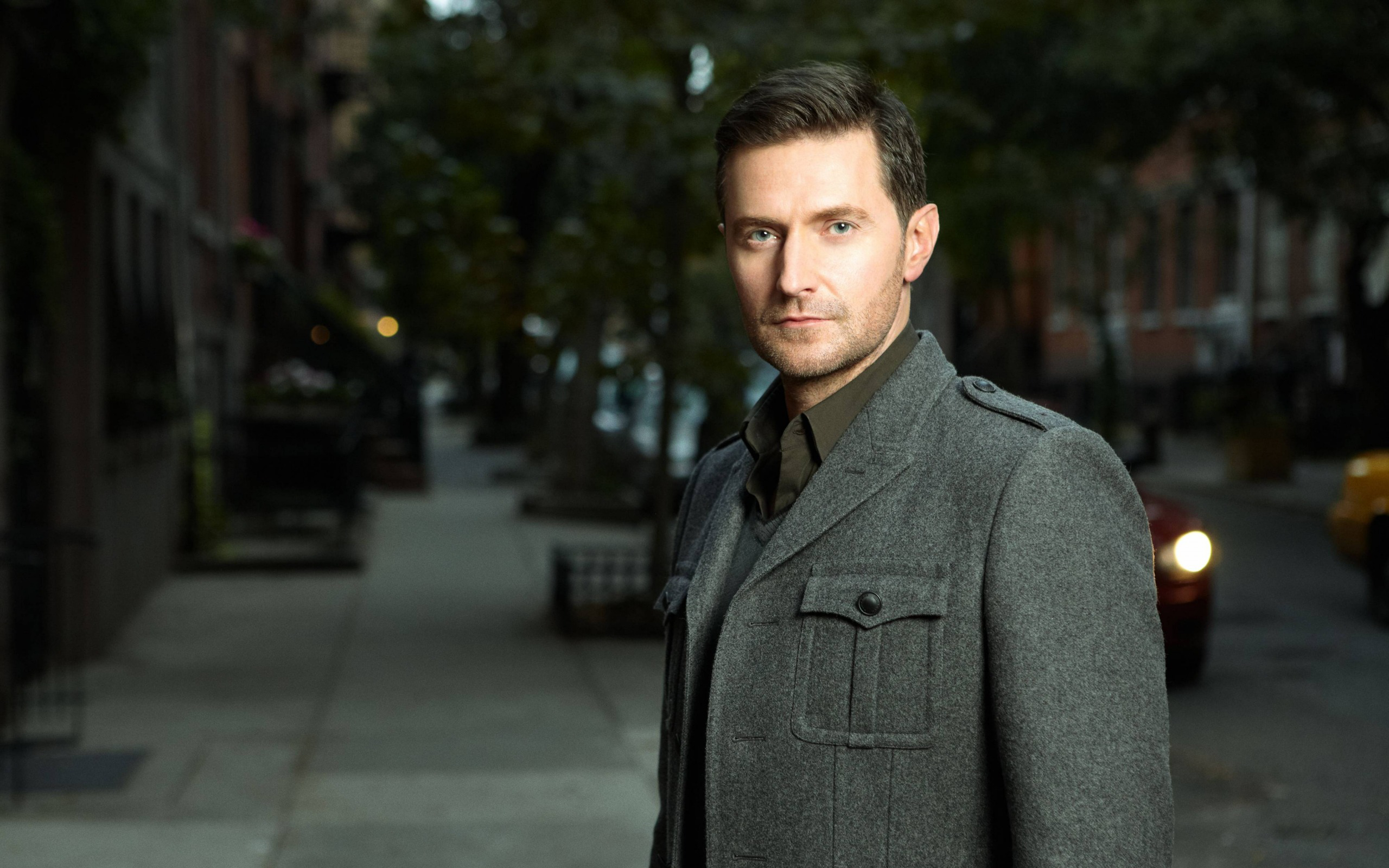 Download mobile wallpaper English, Celebrity, Actor, Richard Armitage for free.