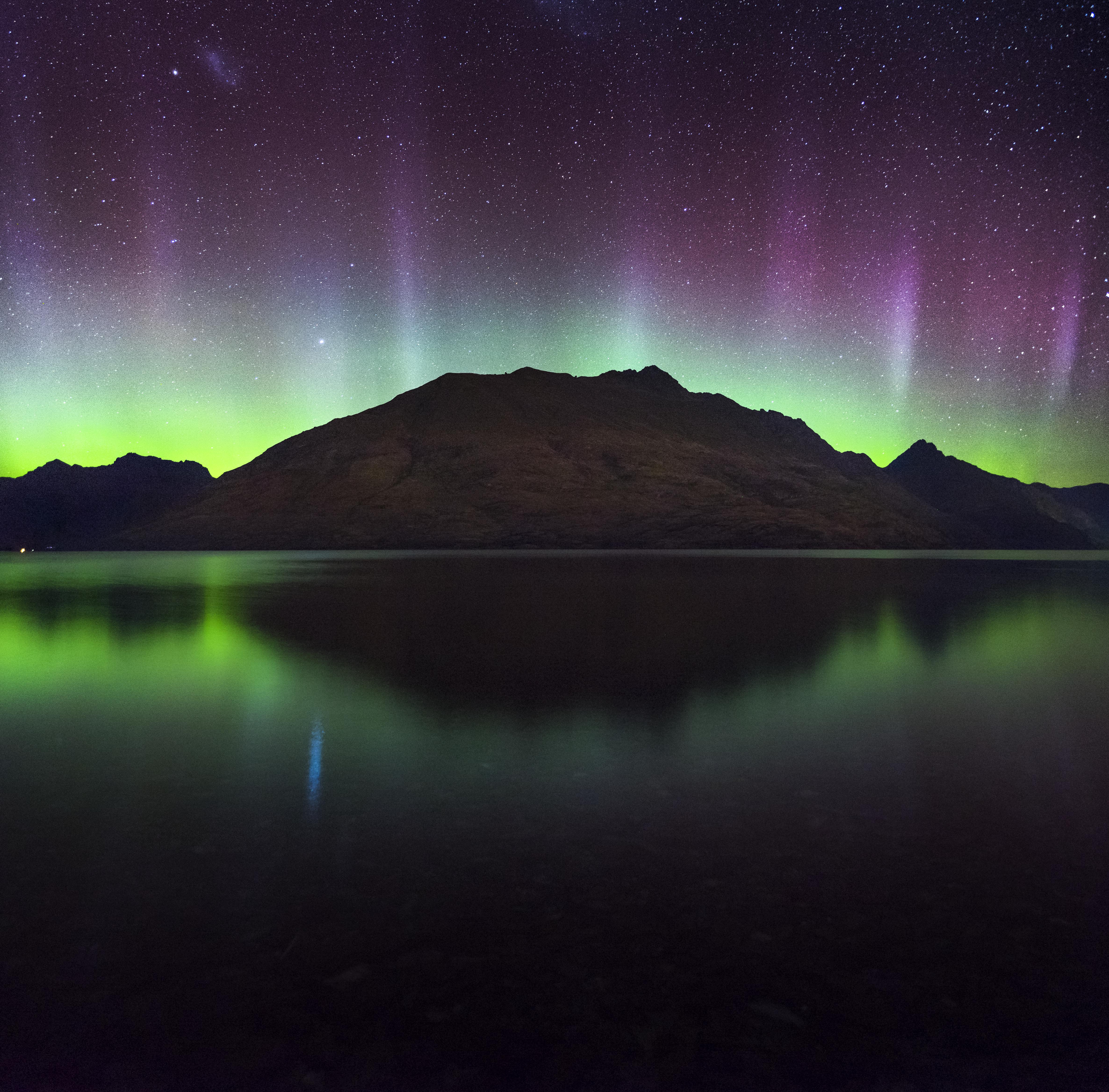 140483 baixar imagens aurora boreal, natureza, montanha, lago, nova zelândia, aurora, queenstown - papéis de parede e protetores de tela gratuitamente