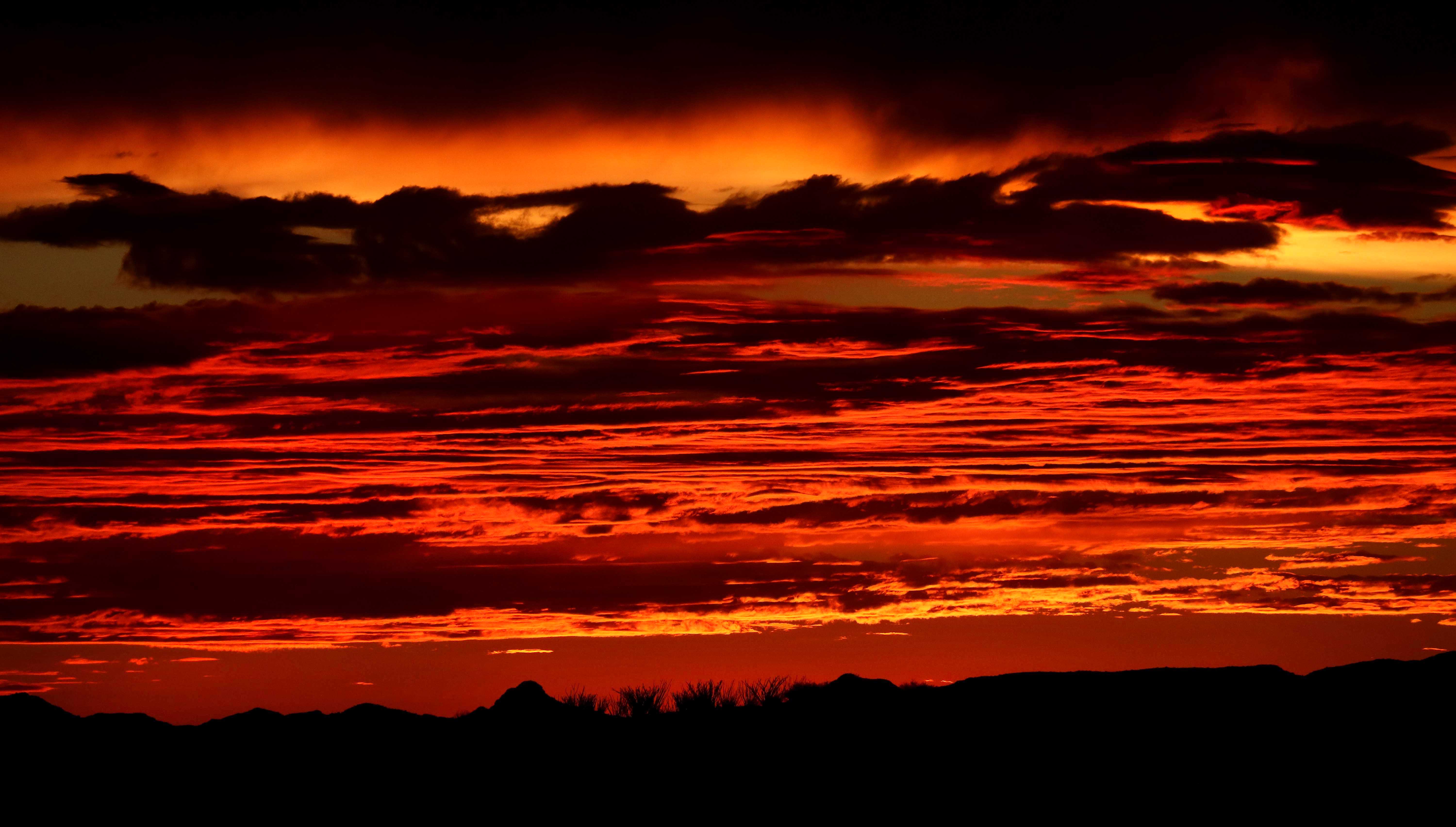 Download mobile wallpaper Sky, Horizon, Sunset, Nature, Night for free.