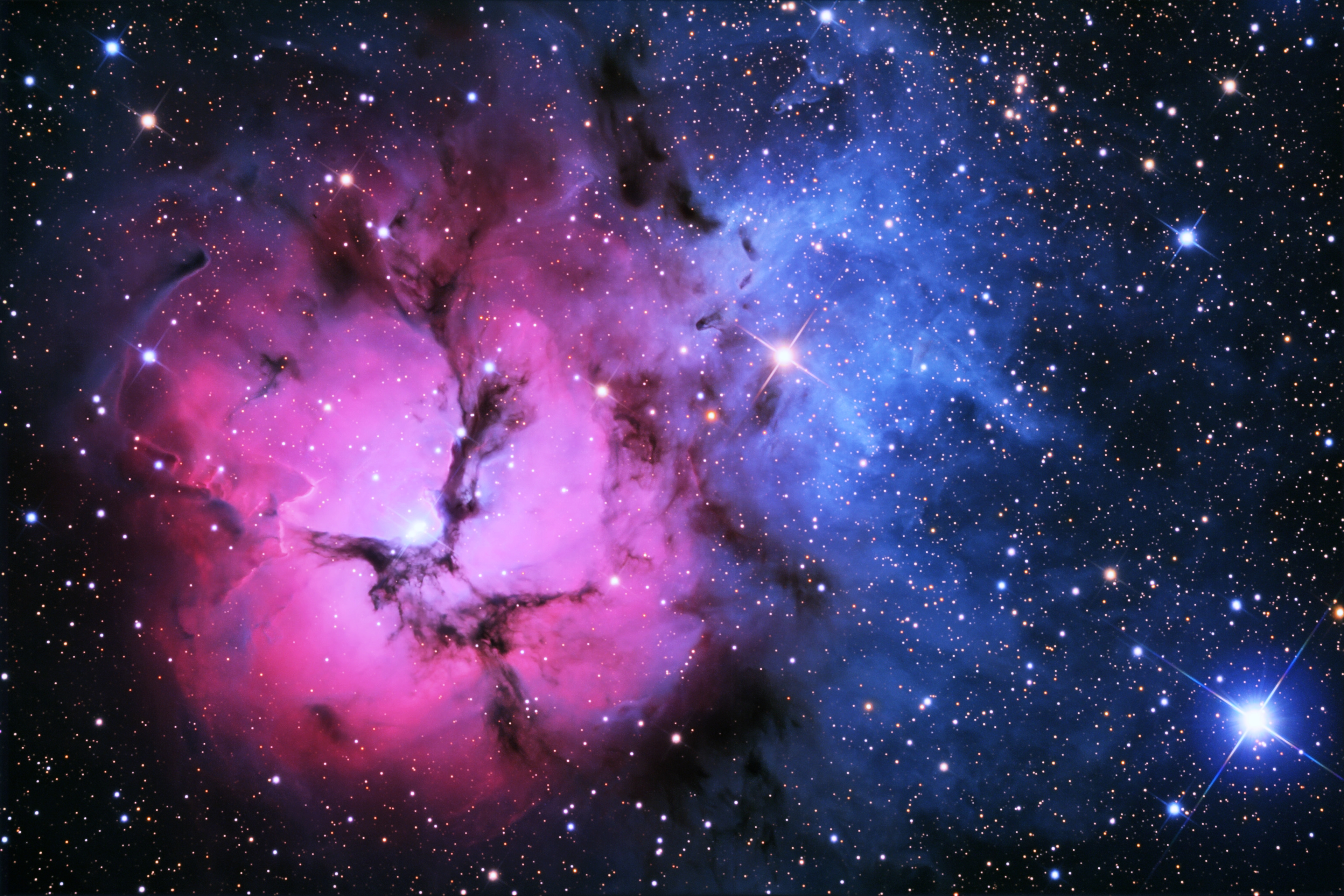 Los mejores fondos de pantalla de Nebulosa Trífida para la pantalla del teléfono