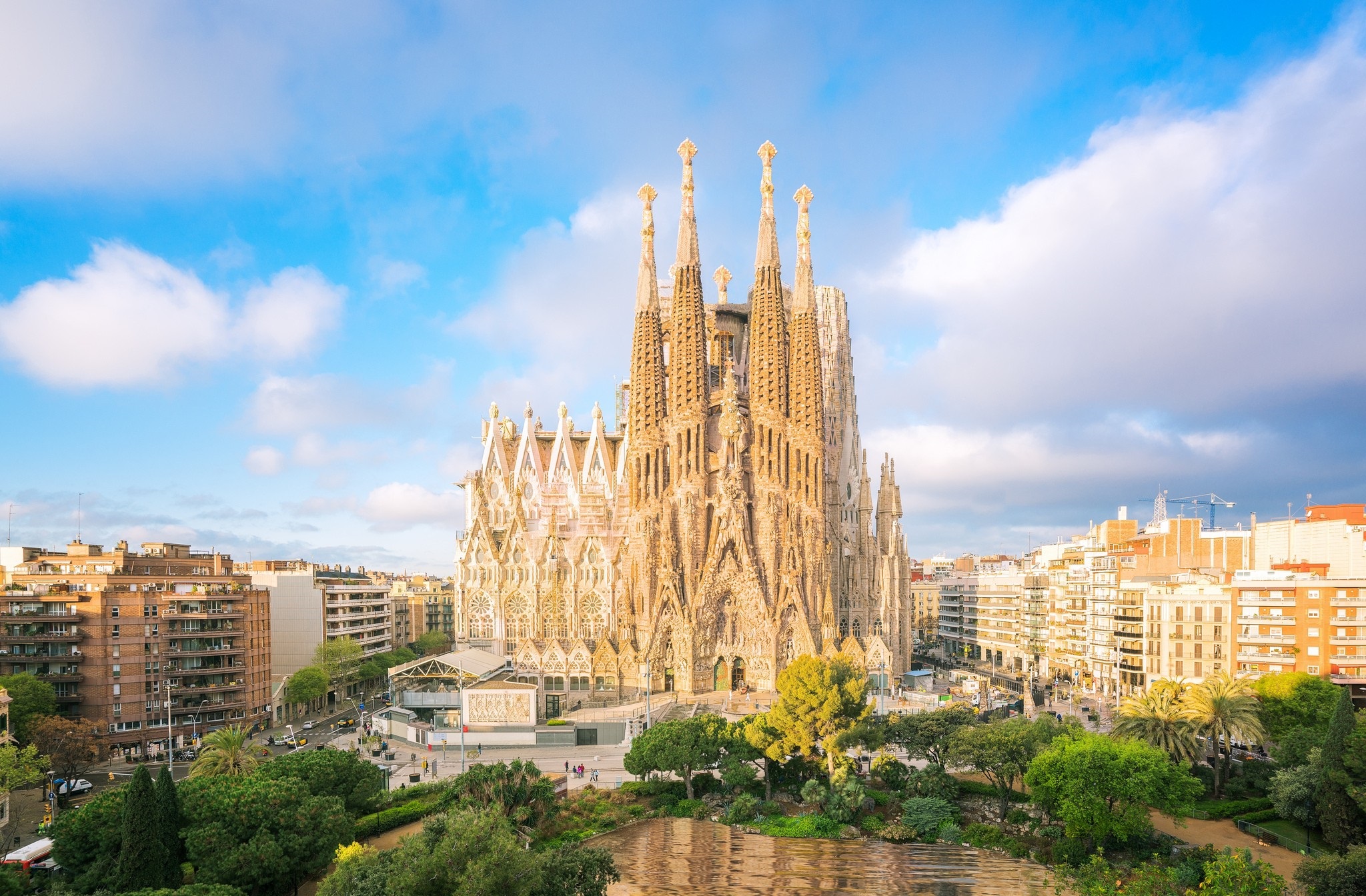 Téléchargez des papiers peints mobile Sagrada Familia, Religieux, Basiliques gratuitement.