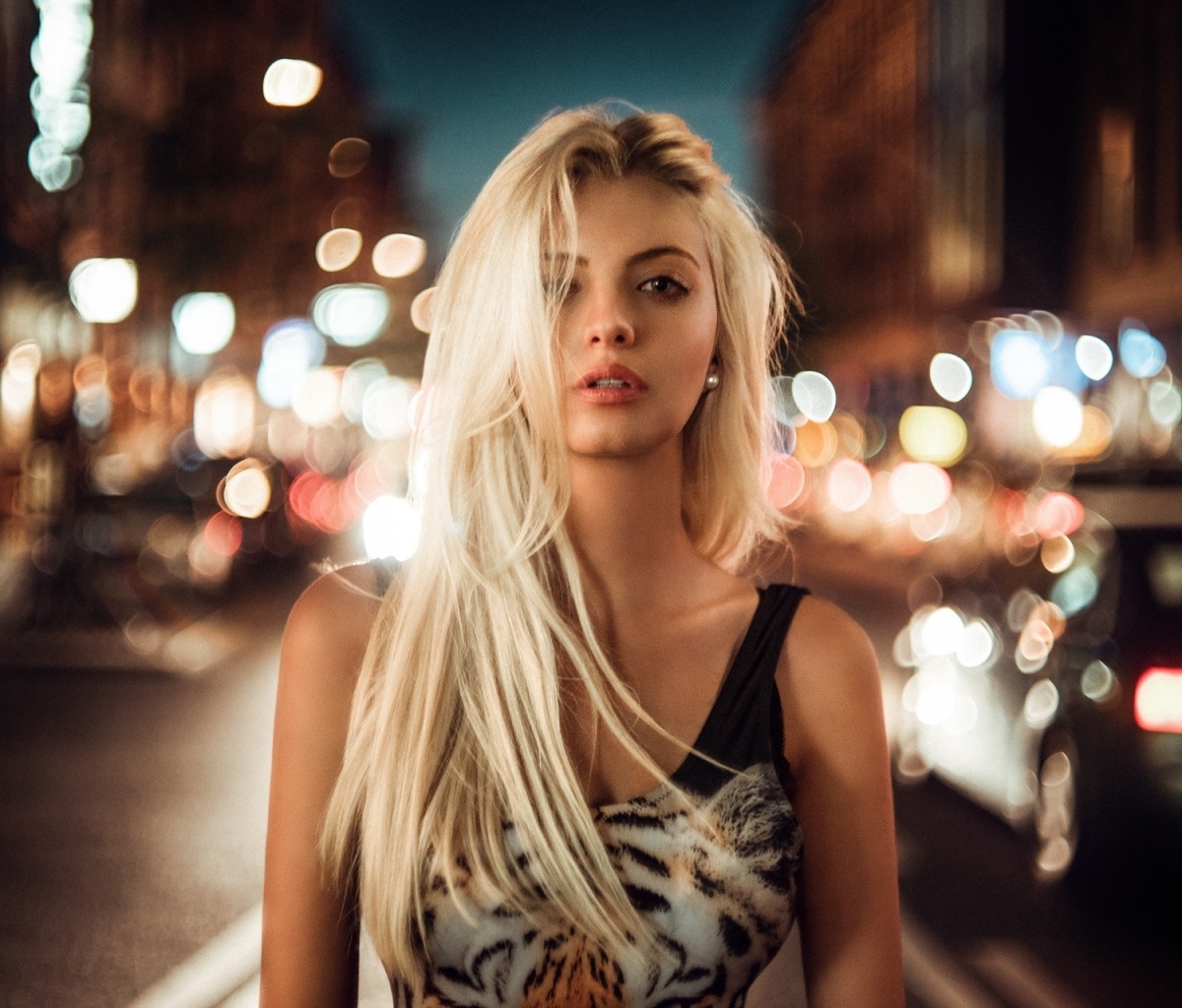 Handy-Wallpaper Blond, Modell, Frauen, Nacht, Blondinen kostenlos herunterladen.