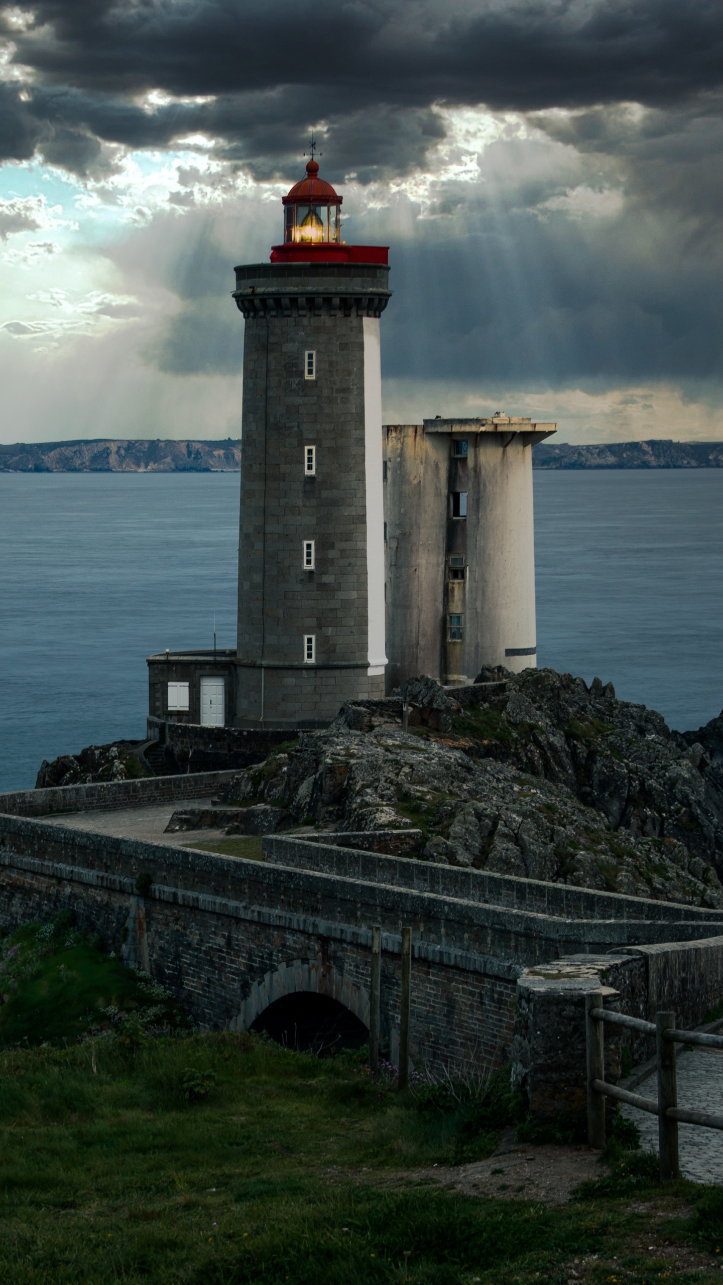 無料モバイル壁紙灯台, フランス, ブルターニュ, マンメイドをダウンロードします。