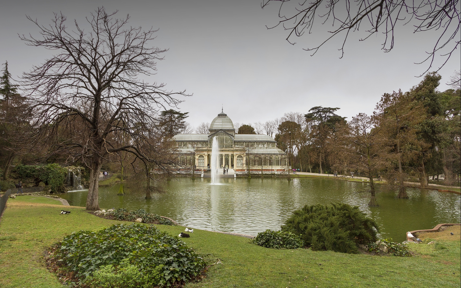 Free download wallpaper Man Made, Palacio De Cristal on your PC desktop