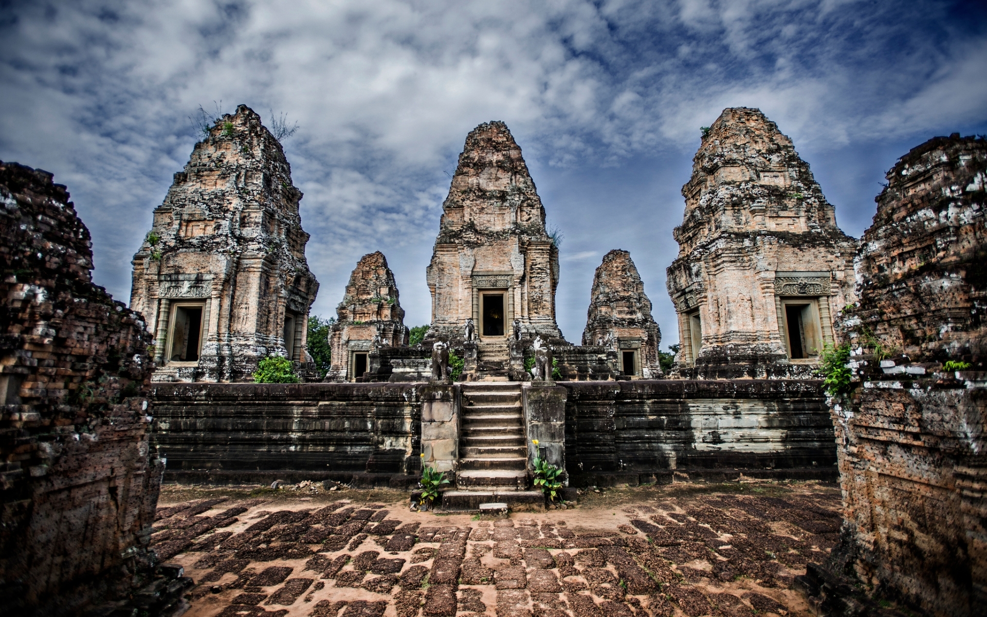Free download wallpaper Sky, Temples, Shrine, Religious, Pre Rup Temple on your PC desktop