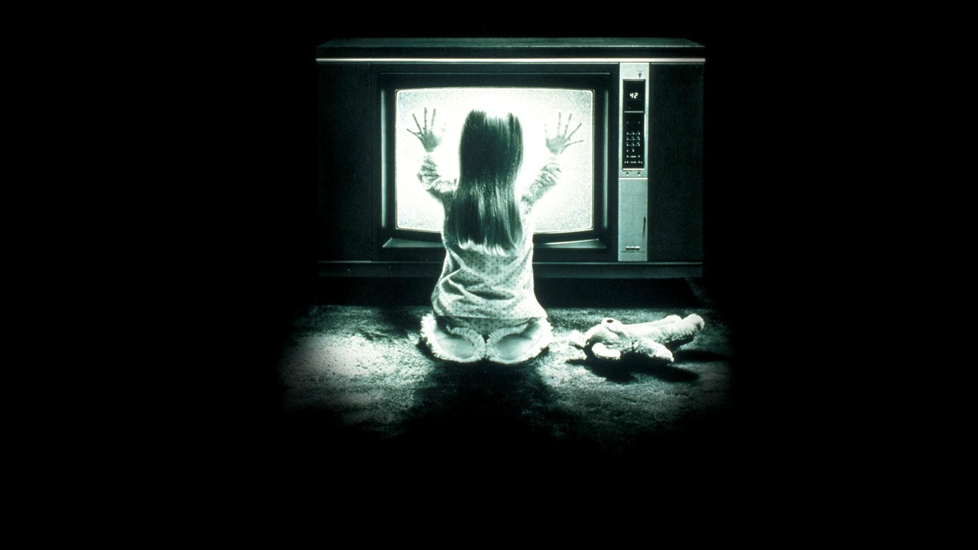 Download mobile wallpaper Movie, Poltergeist (1982) for free.