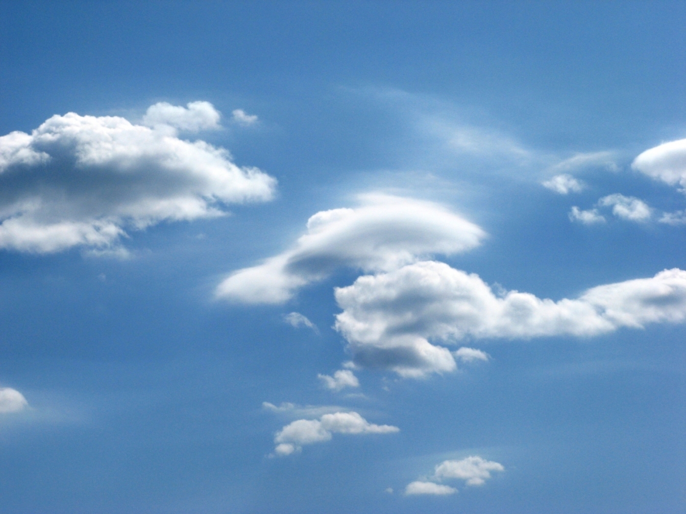 Free download wallpaper Sky, Clouds, Landscape on your PC desktop