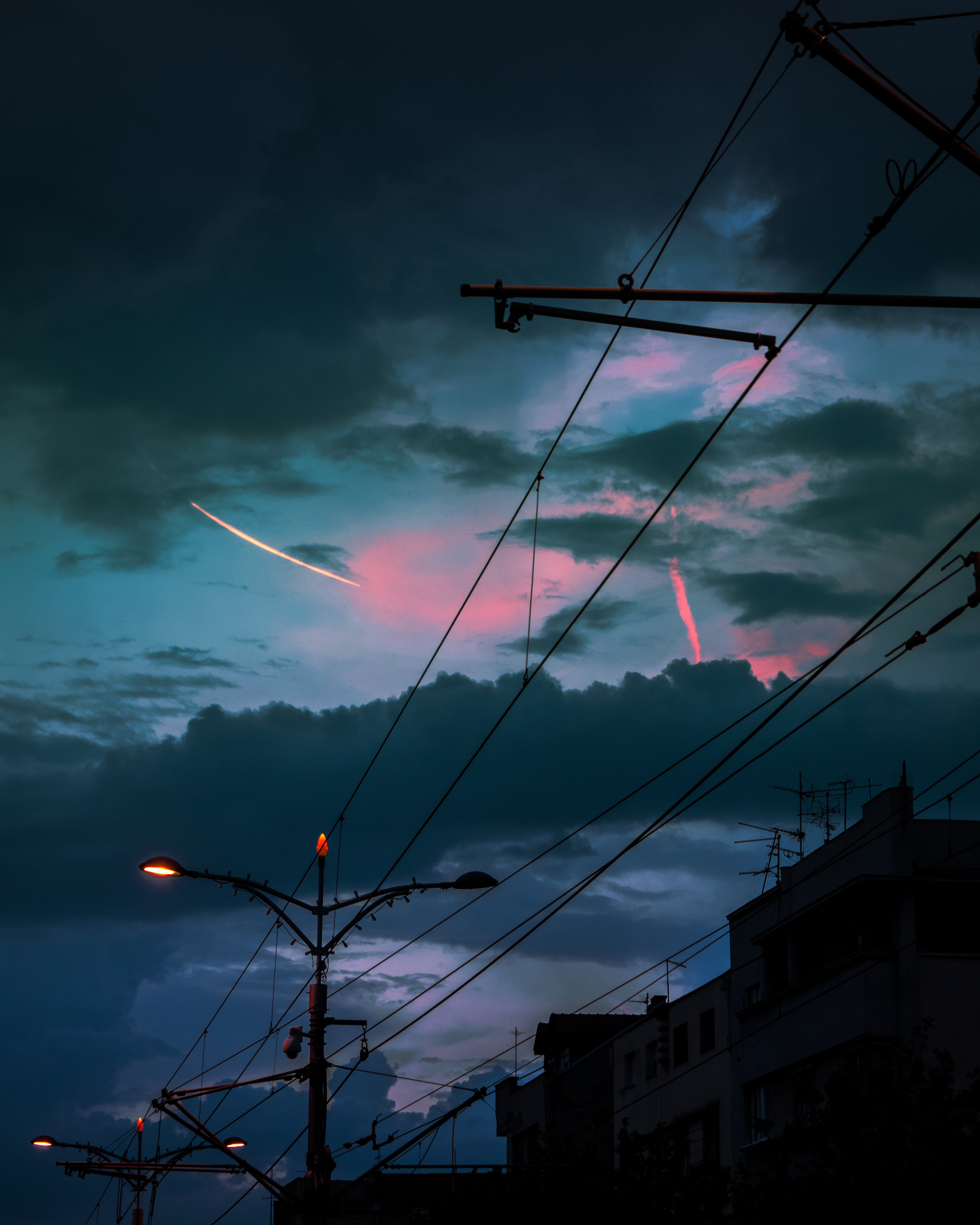 twilight, dark, city, lights, lanterns, dusk, pillars, posts, wires, wire