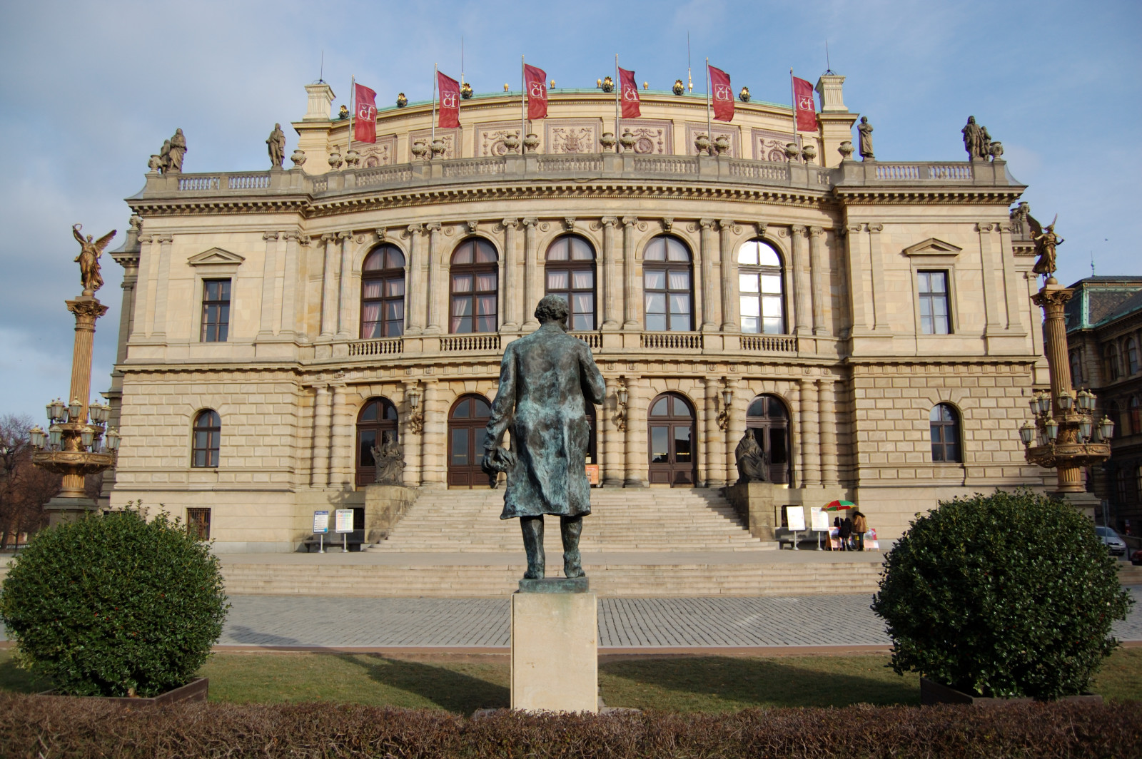 Handy-Wallpaper Städte, Gebäude, Statue, Prag, Menschengemacht kostenlos herunterladen.