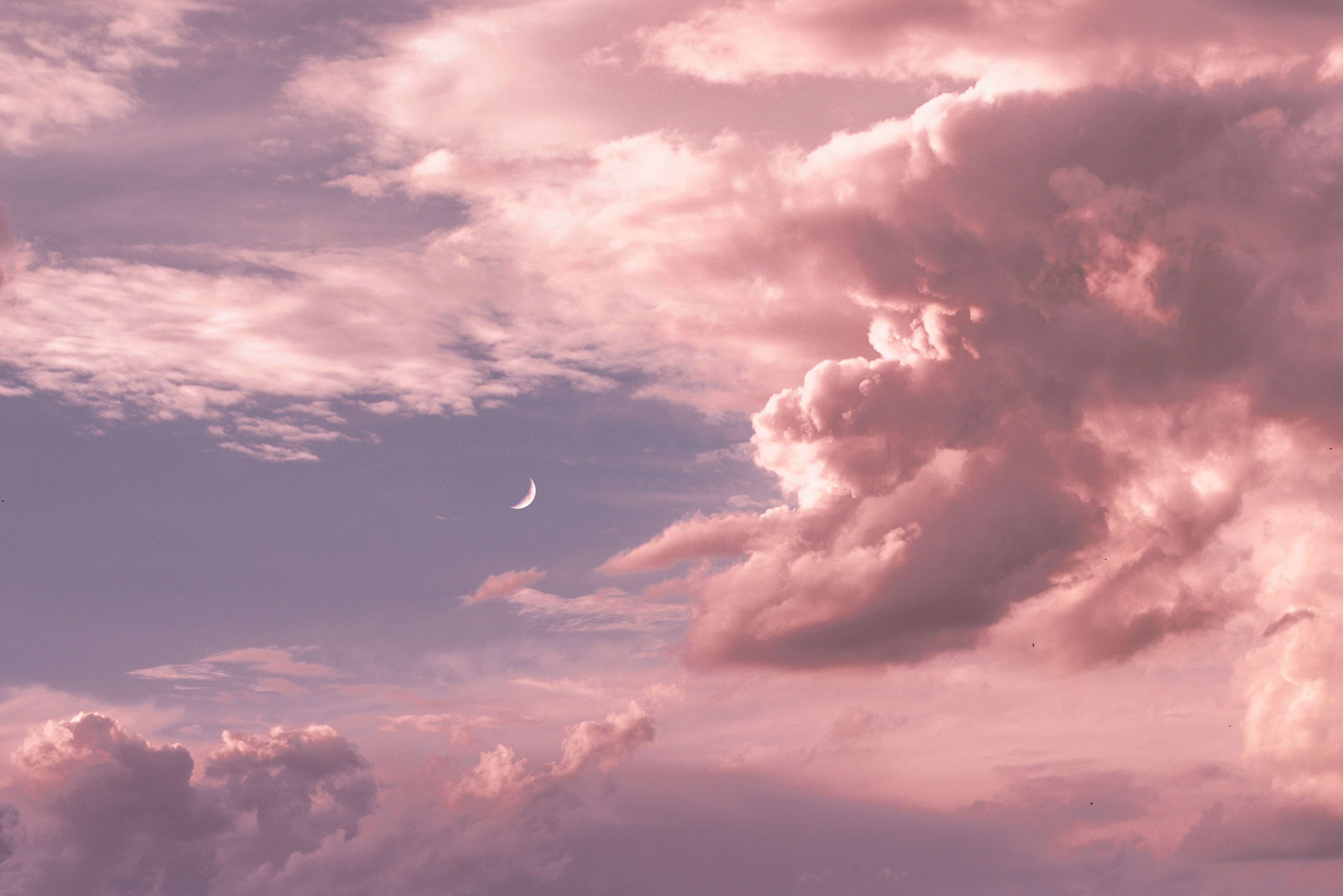 108319 скачать картинку природа, небо, облака, луна, высота - обои и заставки бесплатно