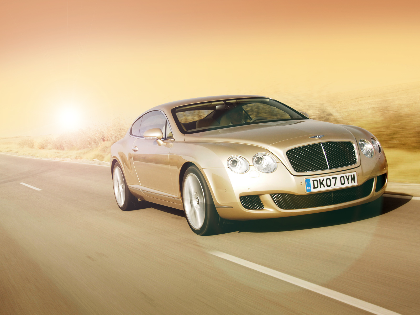 Скачать обои Bentley Continental Gt Скорость на телефон бесплатно