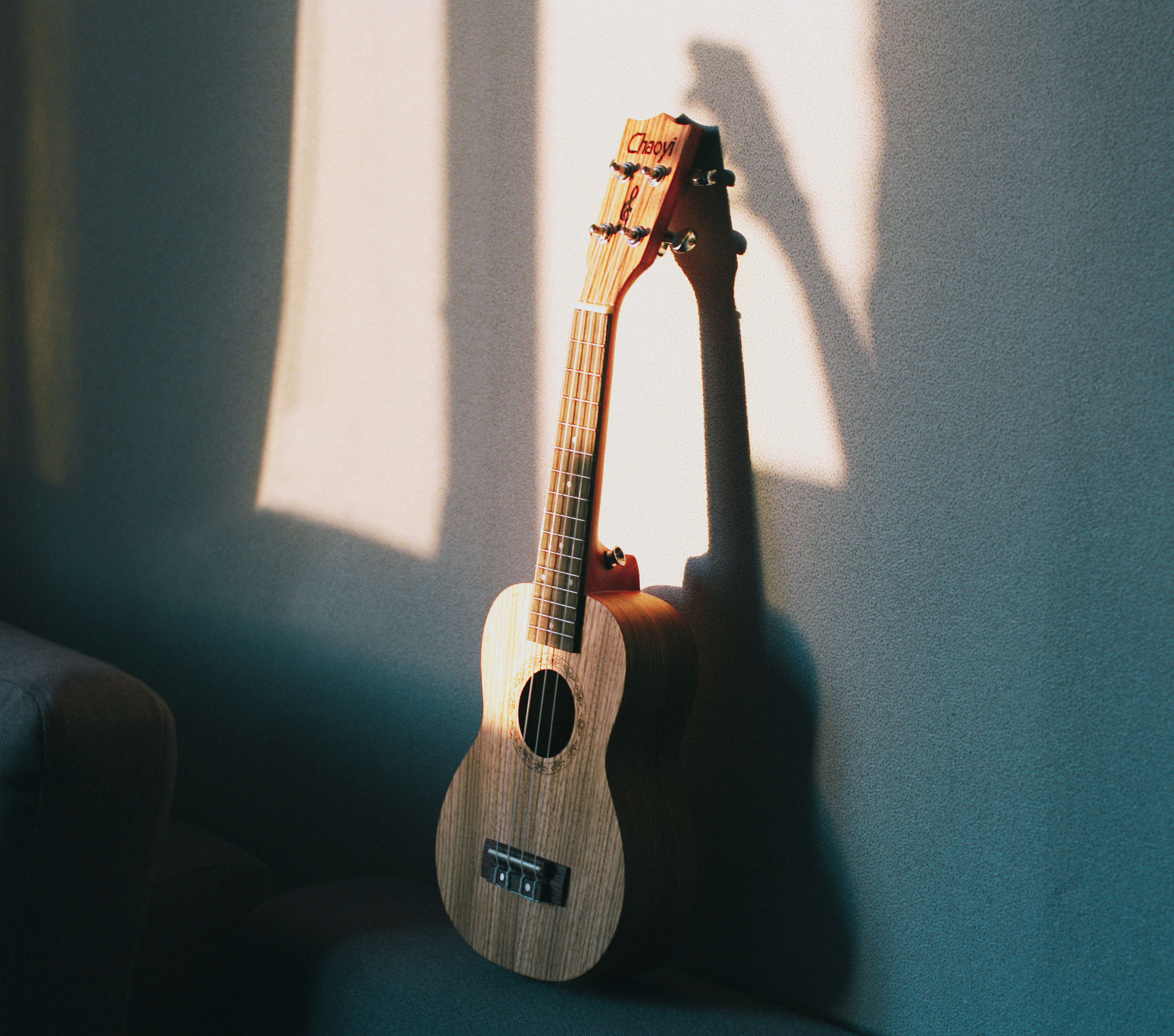 Baixe gratuitamente a imagem Música, Guitarra na área de trabalho do seu PC