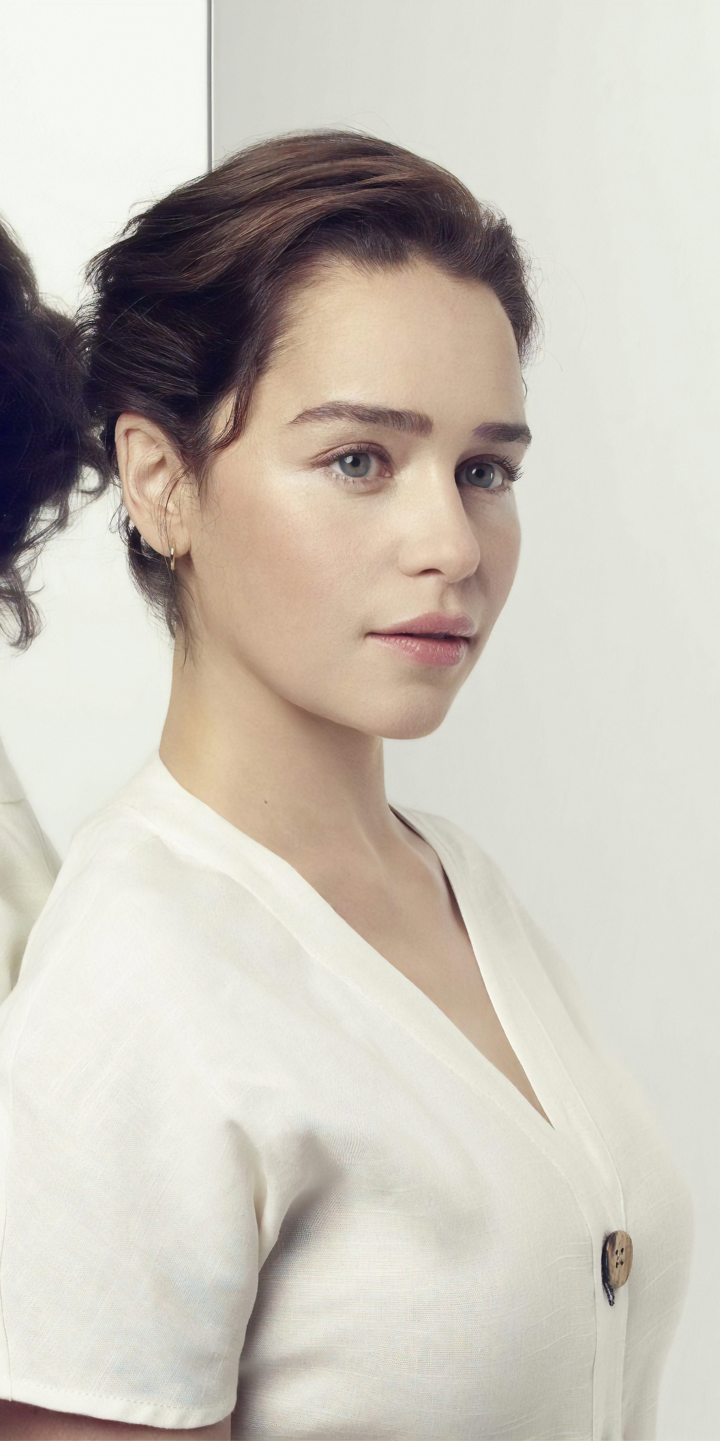 Baixar papel de parede para celular de Inglês, Morena, Celebridade, Cabelo Castanho, Atriz, Emilia Clarke gratuito.