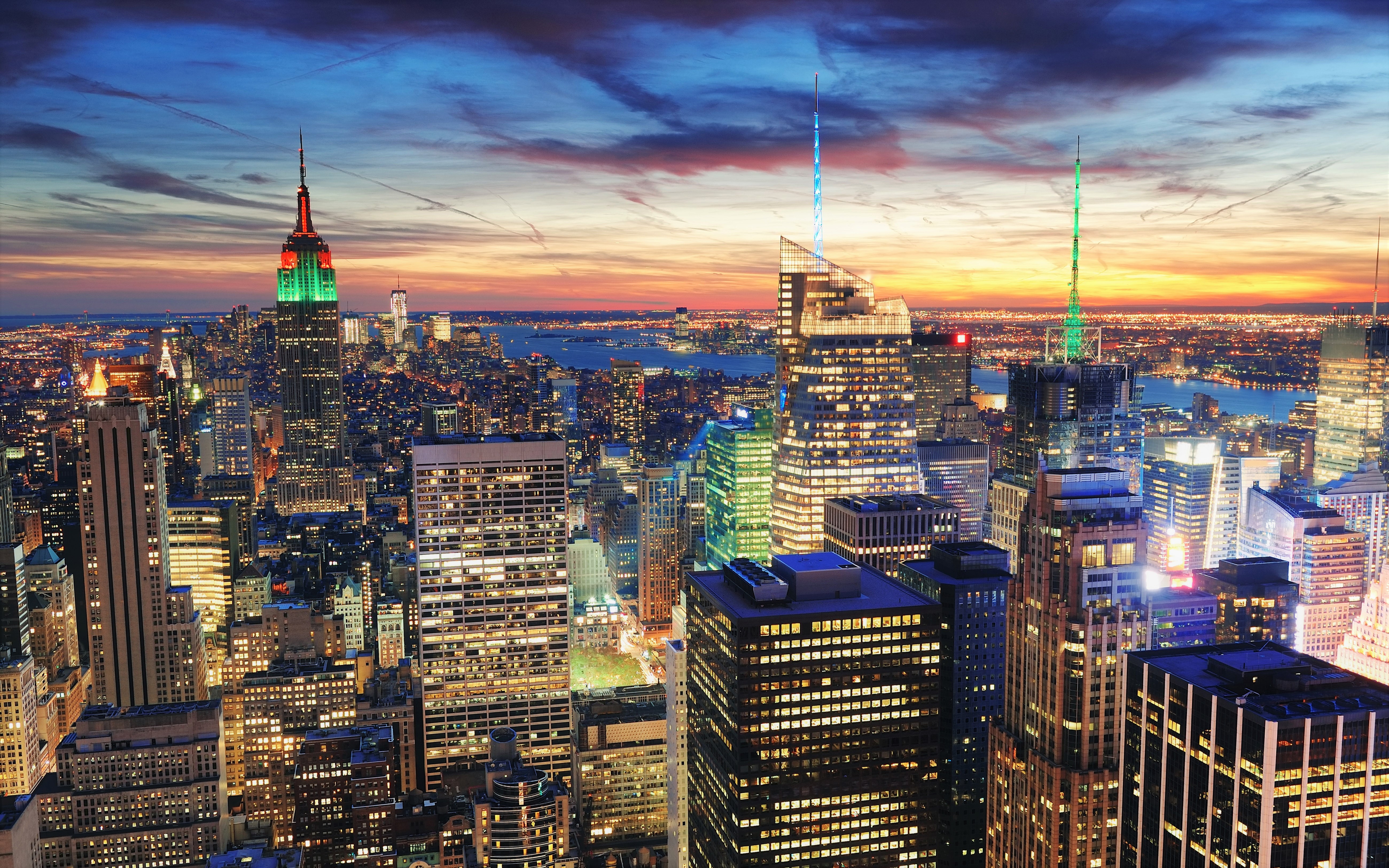 無料モバイル壁紙都市, 街, 超高層ビル, 建物, 光, ニューヨーク, マンハッタン, アメリカ合衆国, マンメイド, 街並みをダウンロードします。