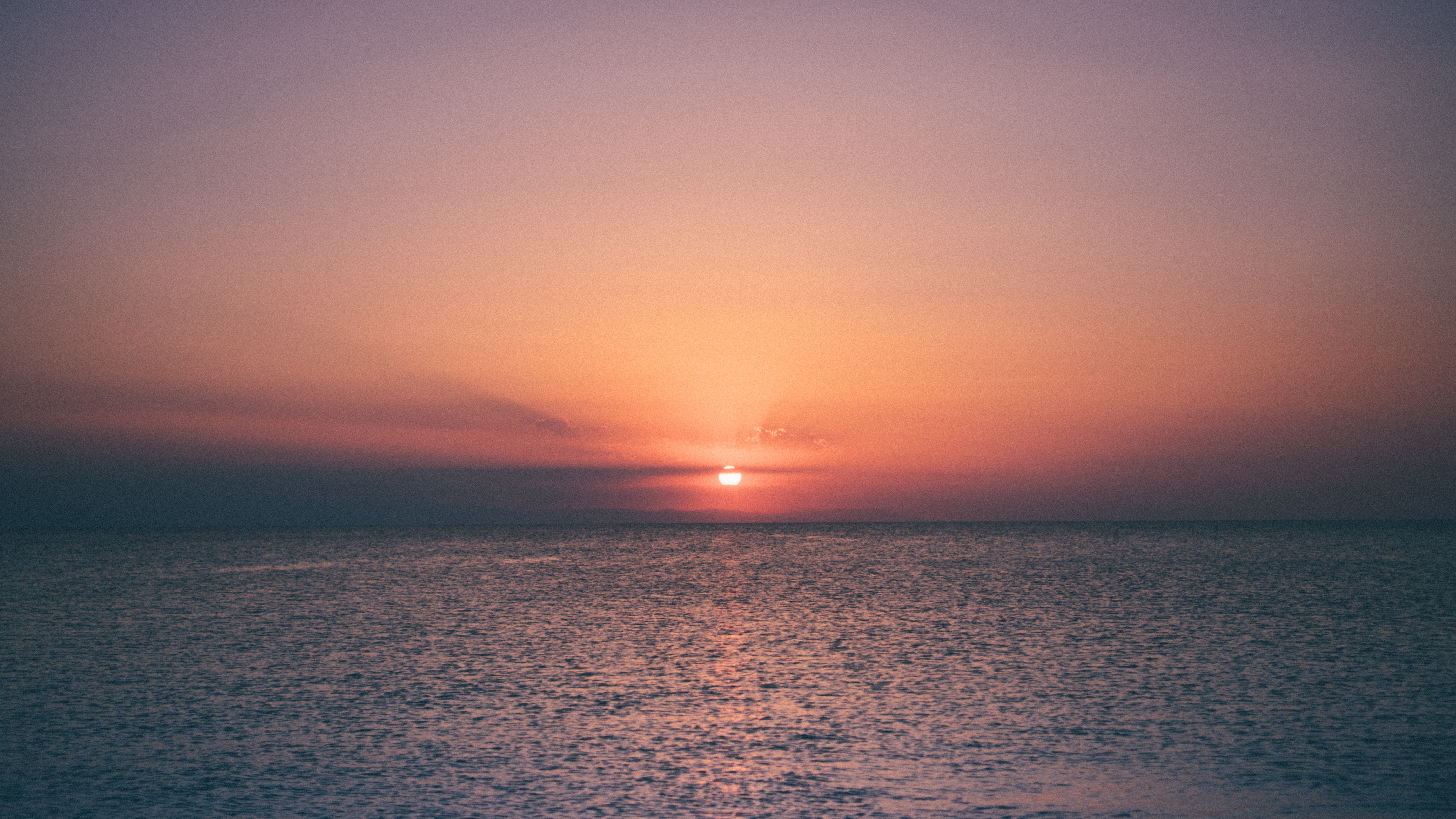 Download mobile wallpaper Sea, Horizon, Sunset, Nature for free.