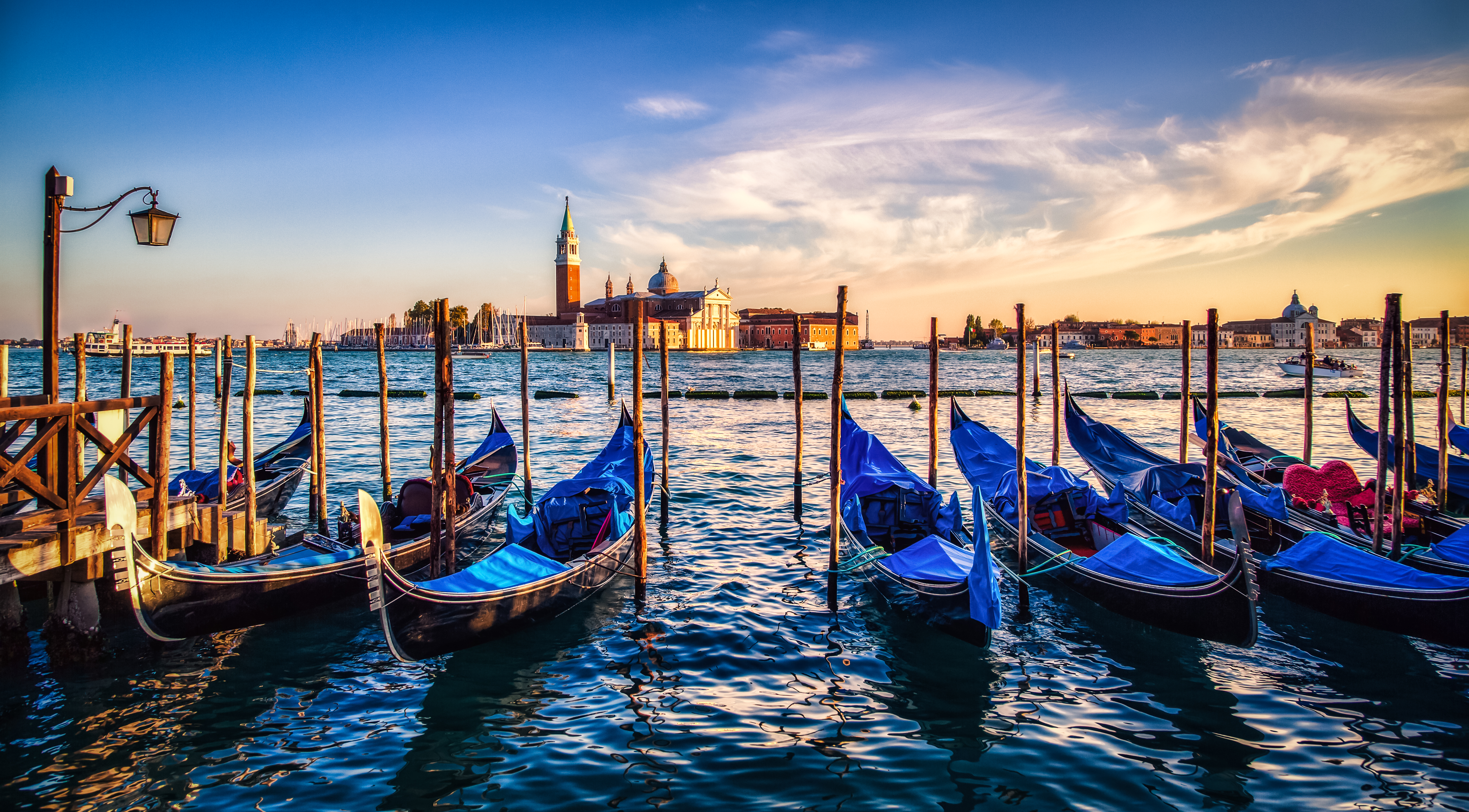 1523237壁紙のダウンロード乗り物, ゴンドラ, 大運河, イタリア, 日没, ヴェネツィア-スクリーンセーバーと写真を無料で