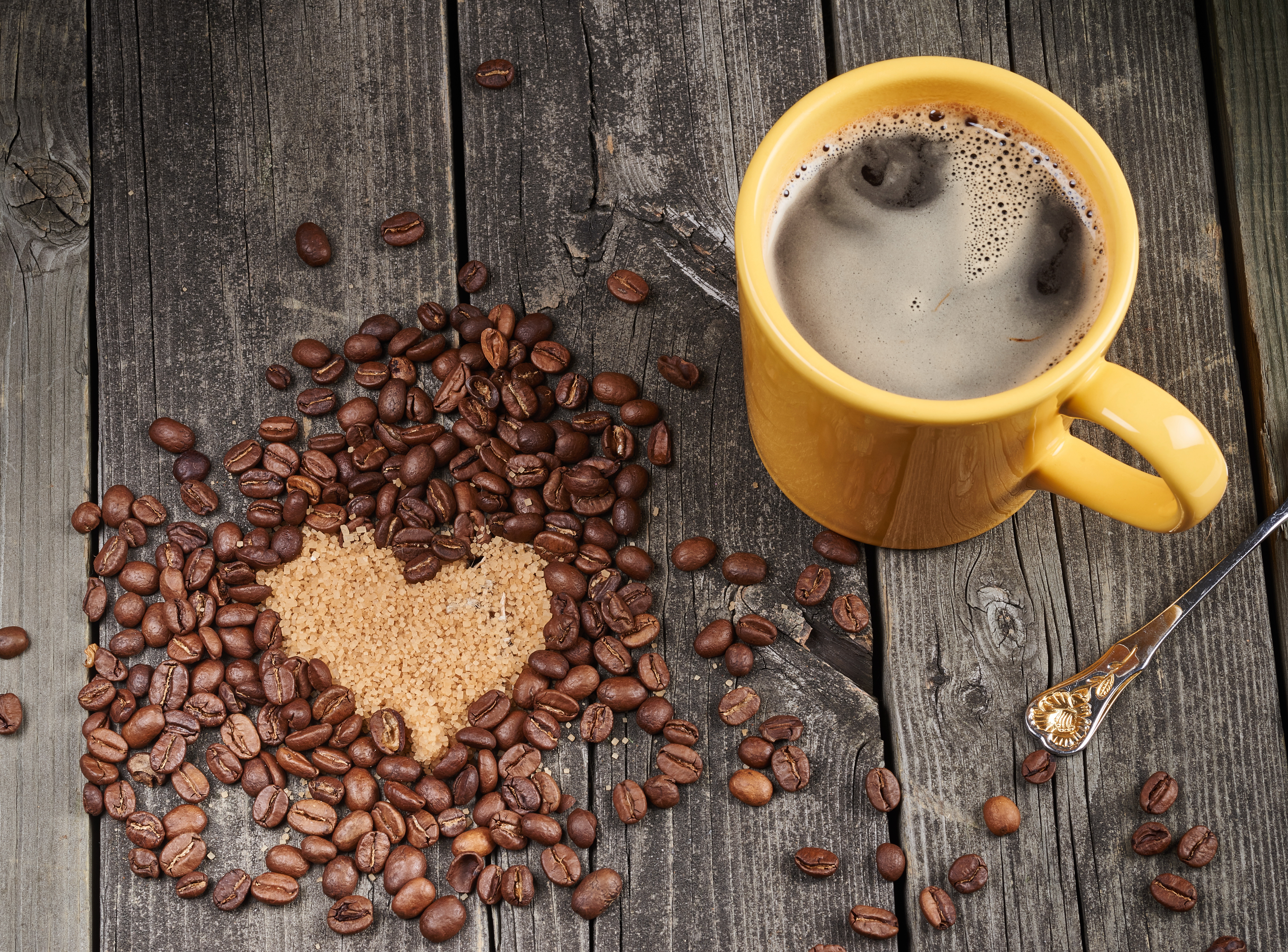 Laden Sie das Tasse, Kaffeebohnen, Nahrungsmittel, Kaffee, Herzförmig-Bild kostenlos auf Ihren PC-Desktop herunter