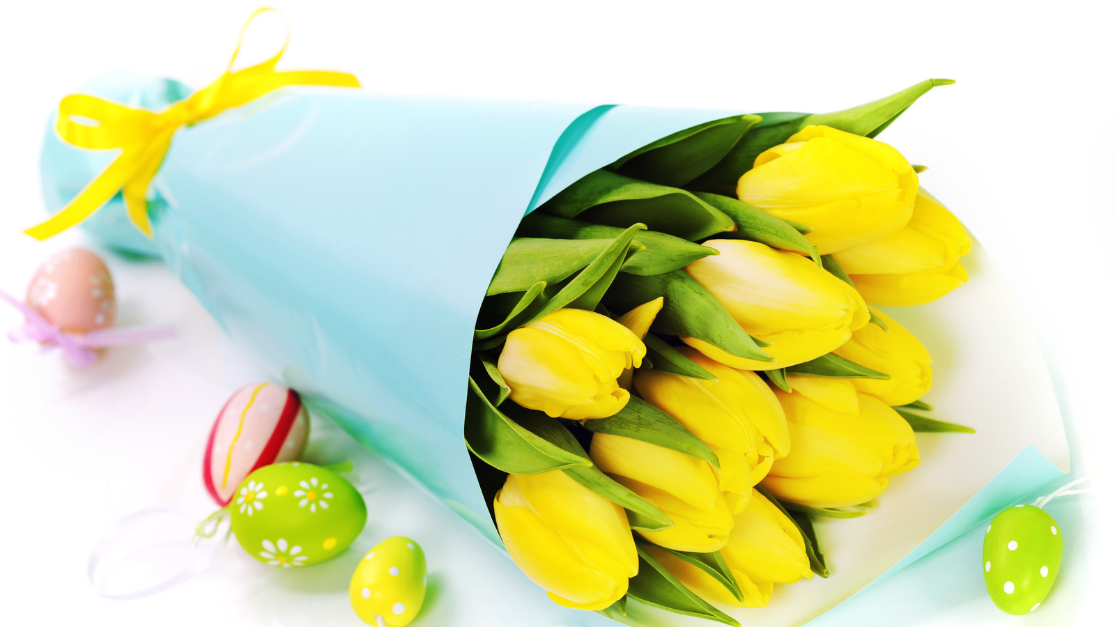 Descarga gratuita de fondo de pantalla para móvil de Vacaciones, Pascua, Bouquets, Flores, Fondo, Tulipanes.
