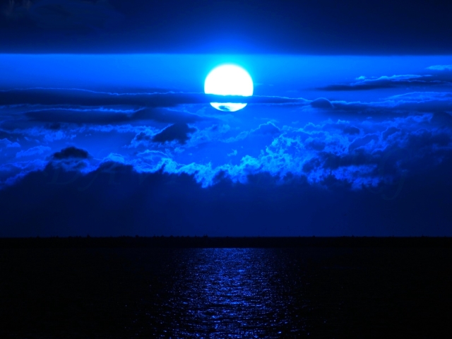 Free download wallpaper Sky, Moon, Ocean, Earth, Cloud on your PC desktop