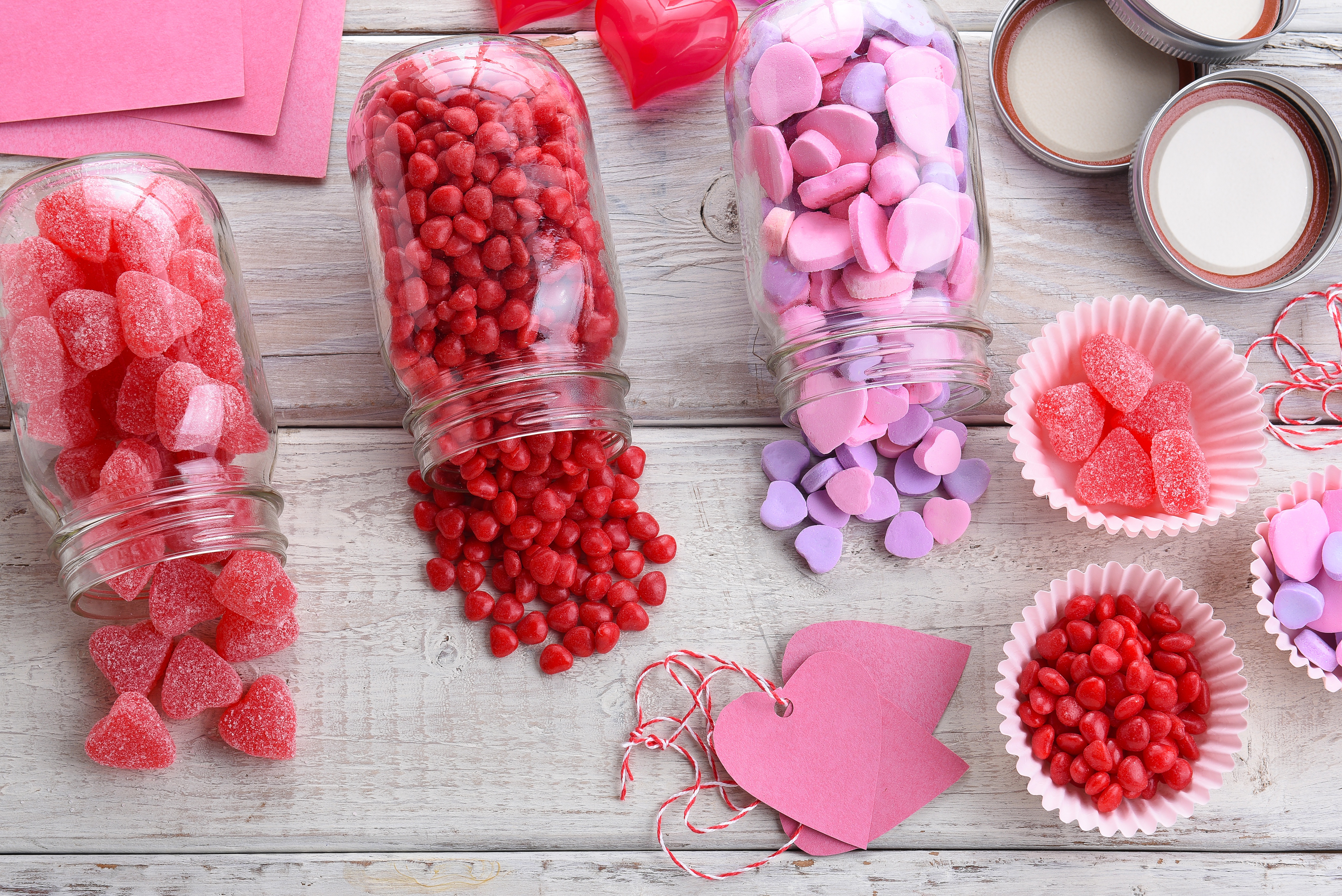 Free download wallpaper Food, Sweets, Candy, Heart Shaped on your PC desktop
