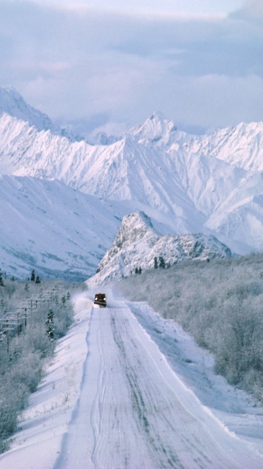 Descarga gratuita de fondo de pantalla para móvil de Invierno, Nieve, Montaña, Tierra, Fotografía, Carretera, Alaska, La Carretera.