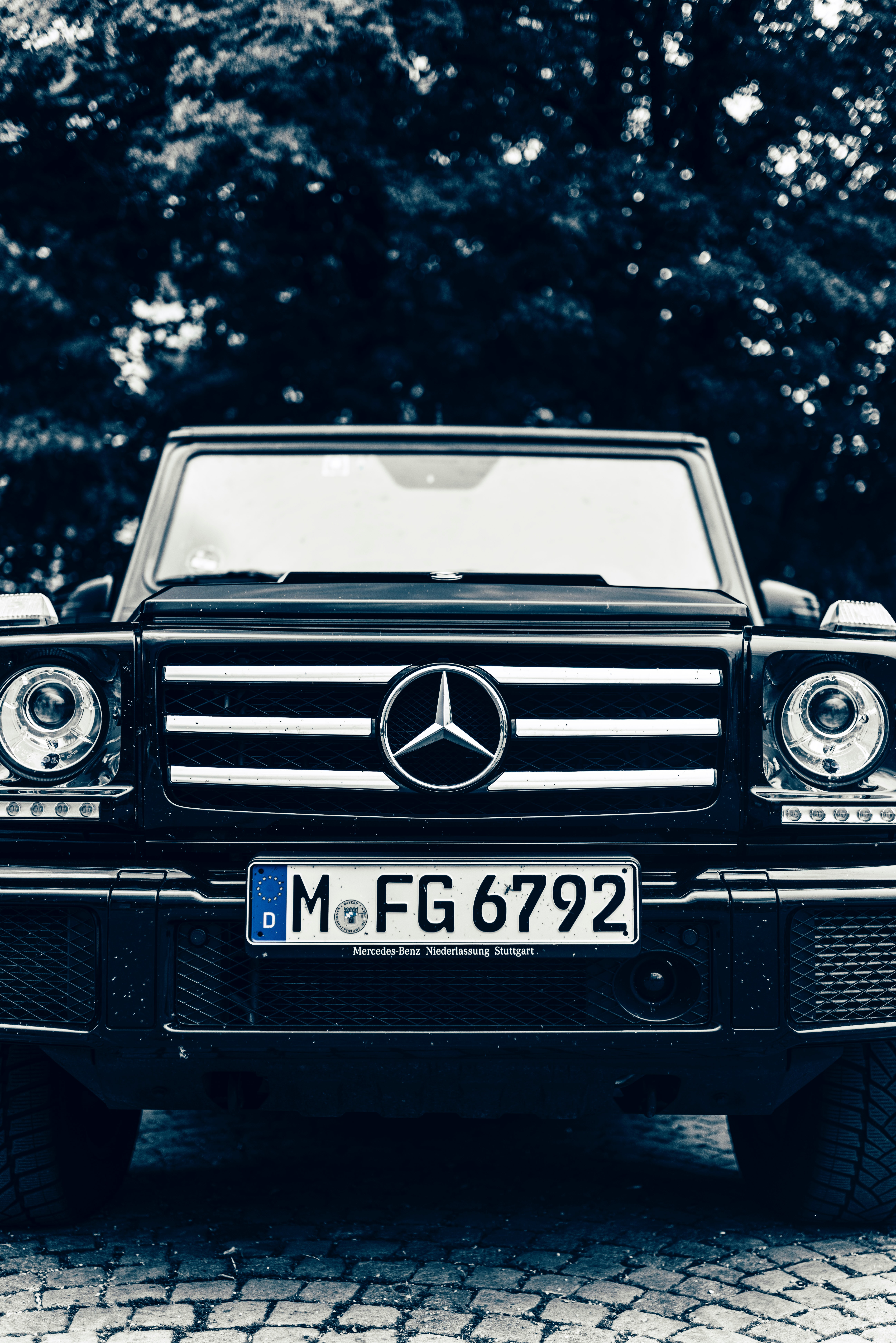 Free download wallpaper Cars, Lights, Front View, Machine, Suv, Car, Mercedes, Headlights on your PC desktop