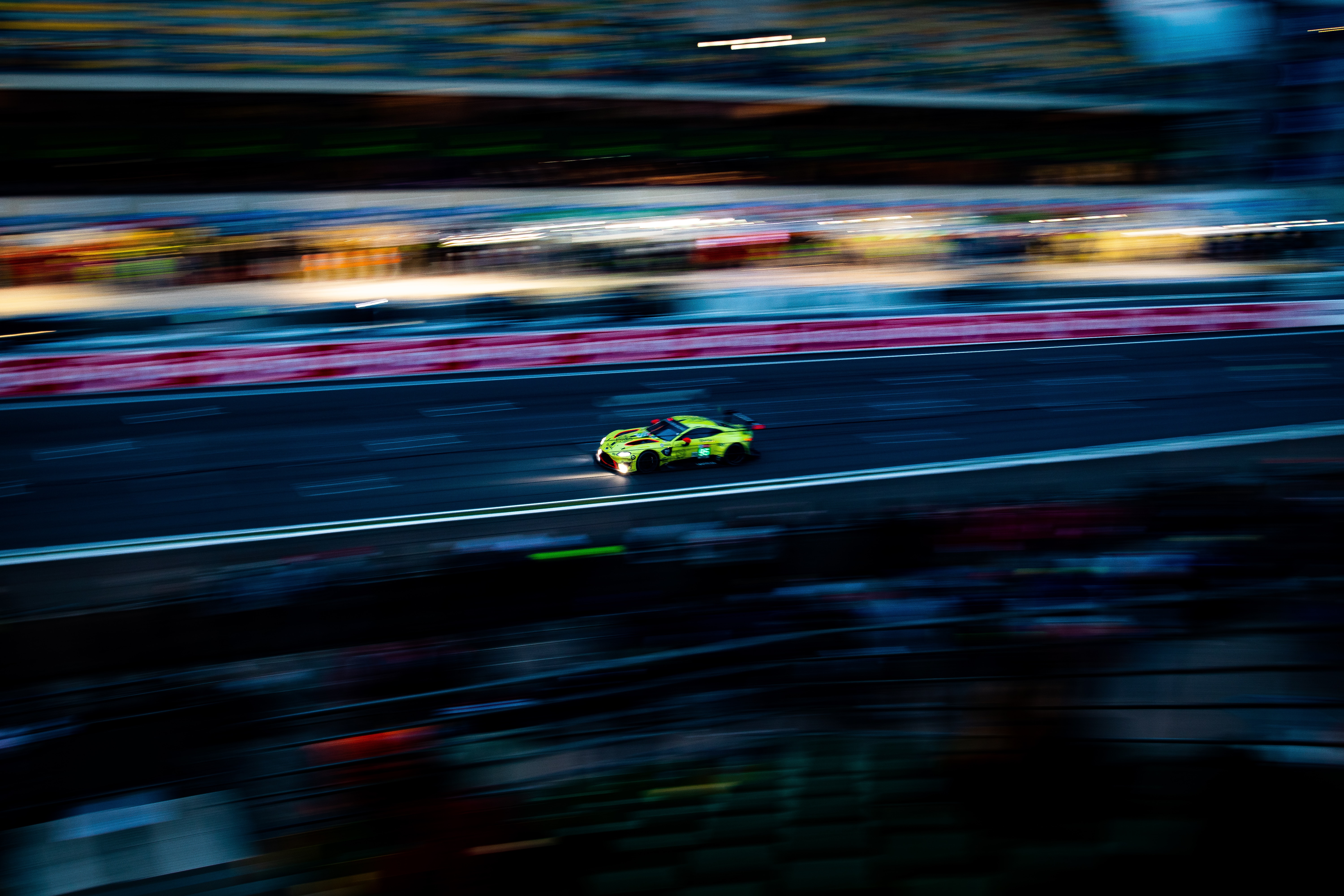 races, blur, sports, cars, car, smooth, machine, sports car, speed cell phone wallpapers