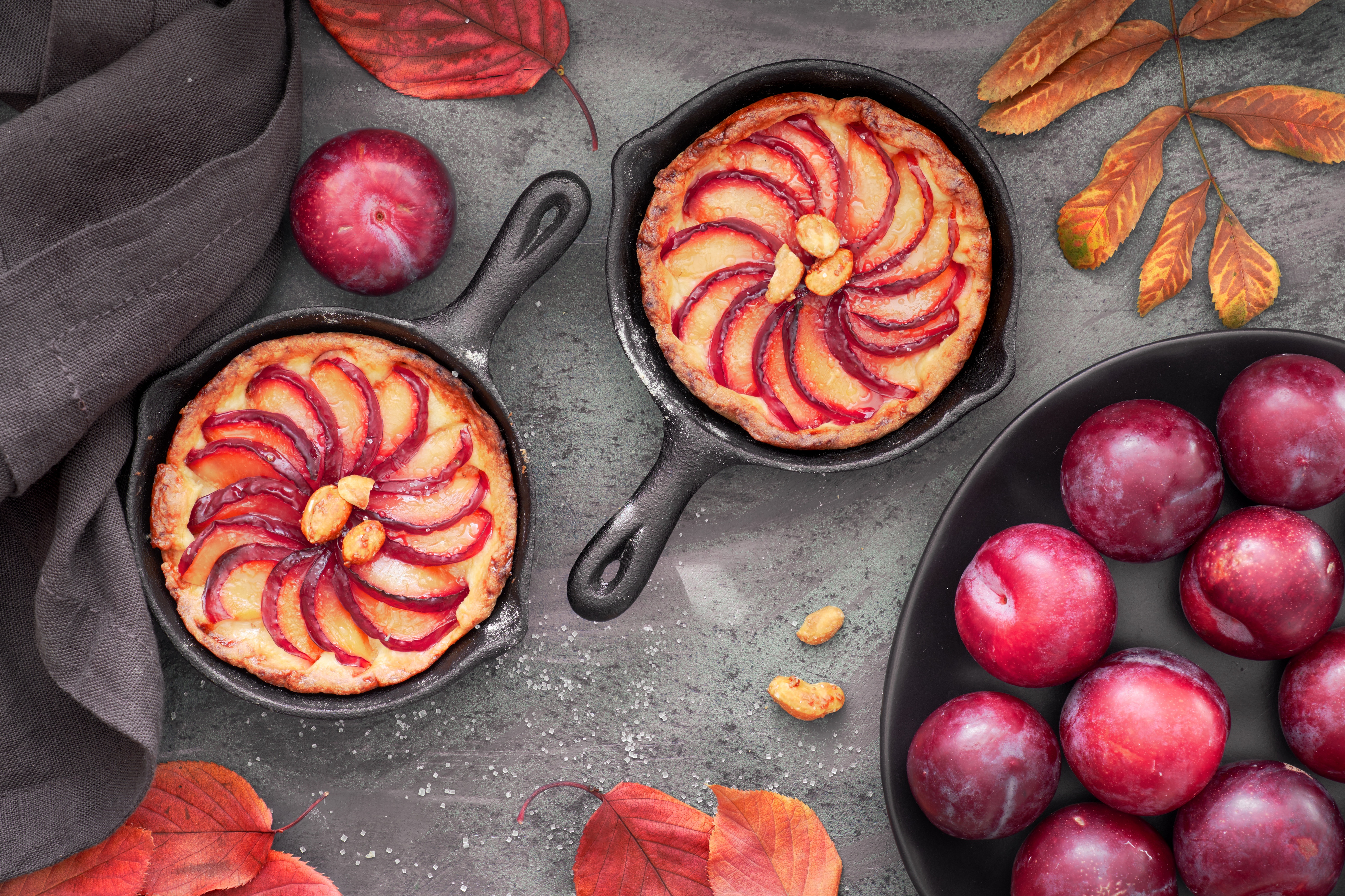 food, pie, baking, fruit, plum High Definition image