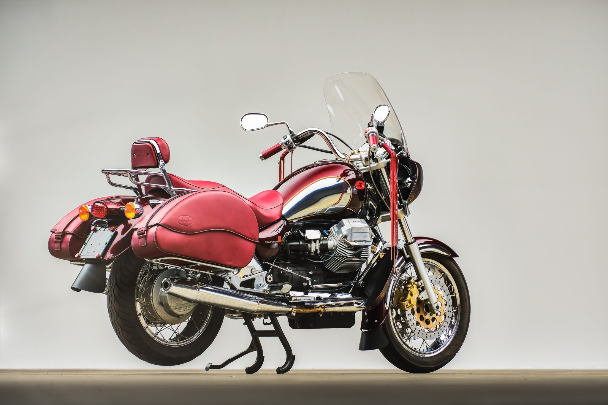 Los mejores fondos de pantalla de Moto Guzzi California 1100 Ev 80 Aniversario para la pantalla del teléfono
