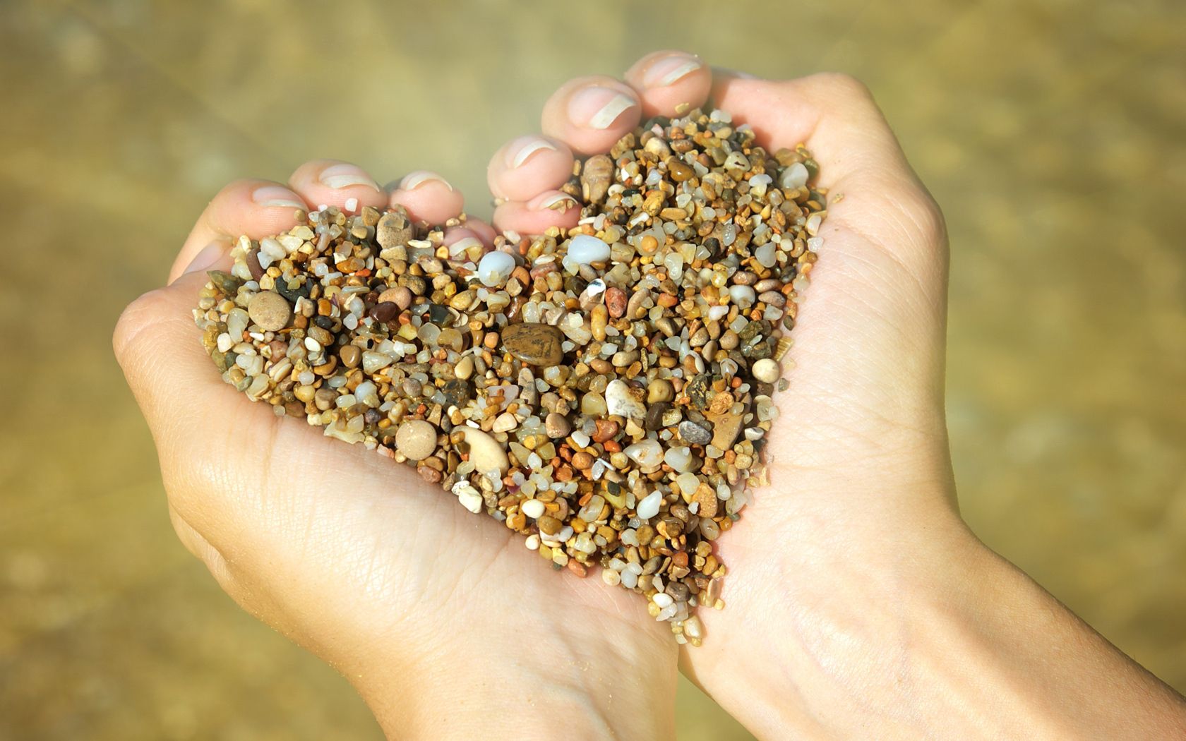 Laden Sie das Stones, Sand, Herzen, Ein Herz, Liebe-Bild kostenlos auf Ihren PC-Desktop herunter
