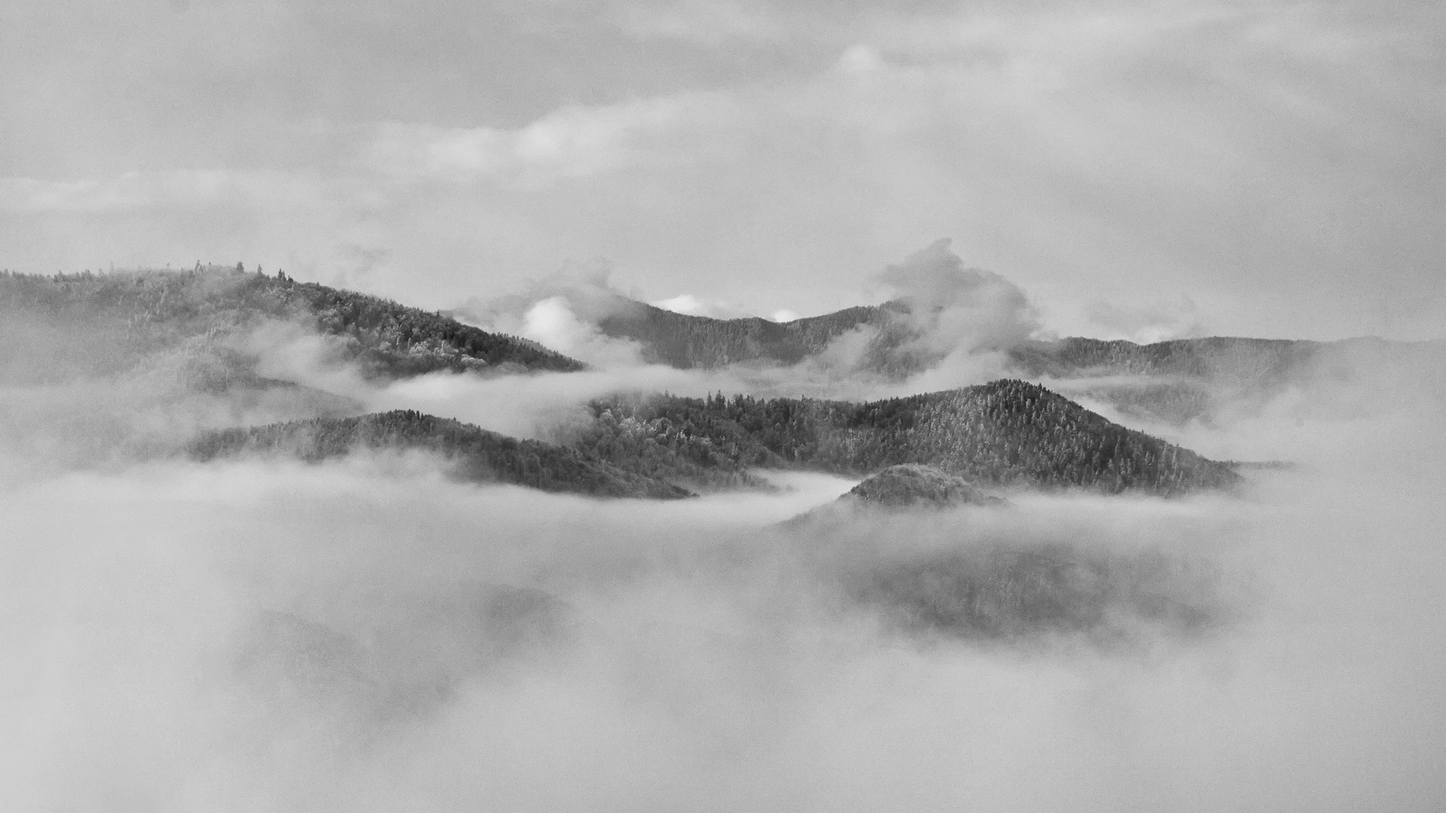 Free download wallpaper Landscape, Nature, Mountain, Earth, Cloud, Black & White on your PC desktop