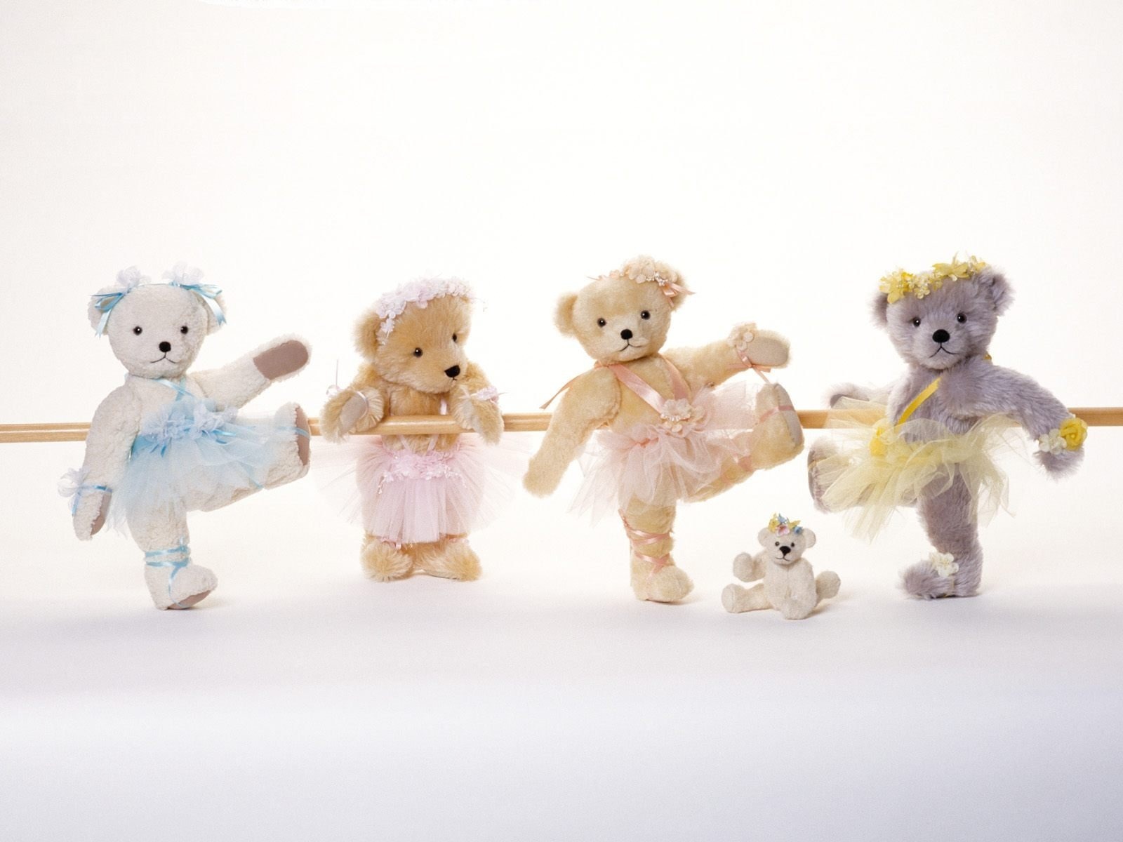 252547 скачать обои игрушка, сделано человеком, чучело, медведь, ребёнок, плюшевый мишка - заставки и картинки бесплатно